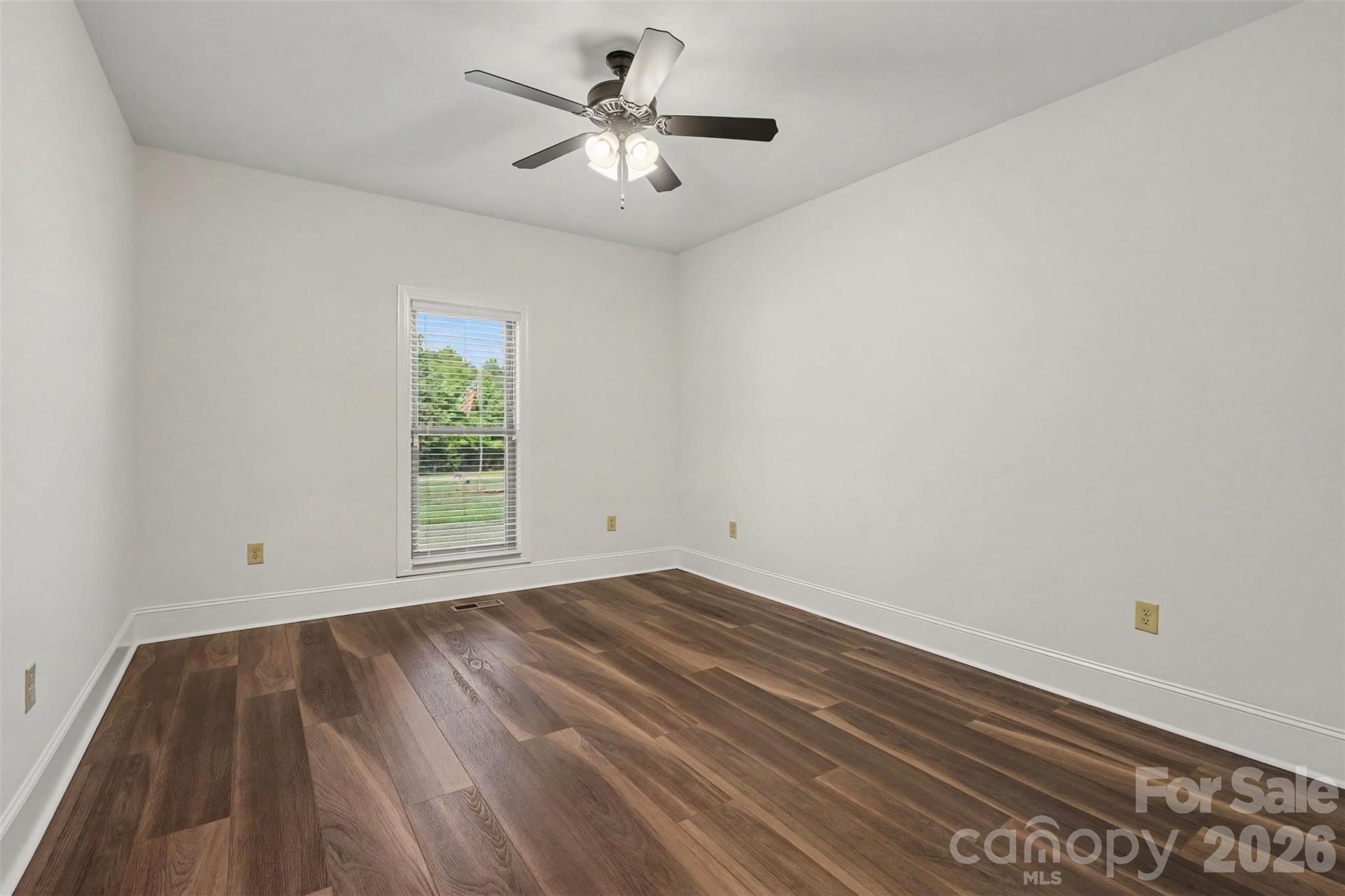 5702 Army Road Property Photo 33