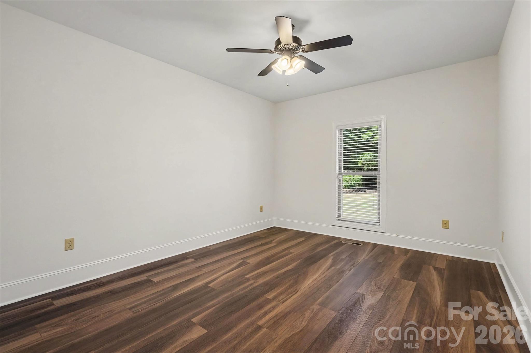 5702 Army Road Property Photo 35