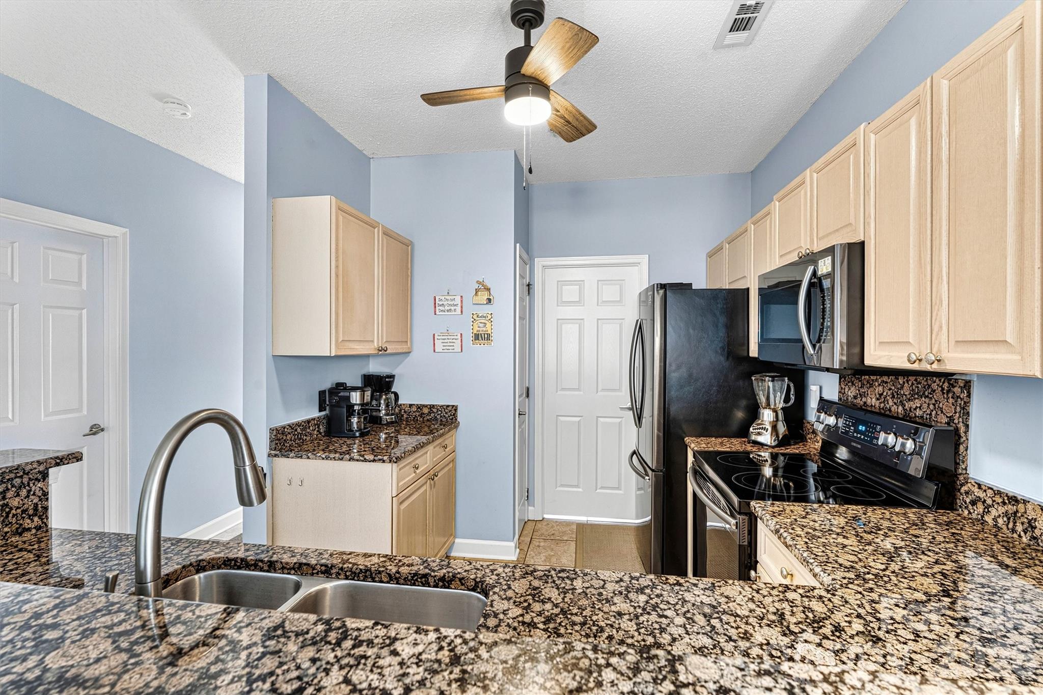18824 Nautical Drive 35 Property Photo 11