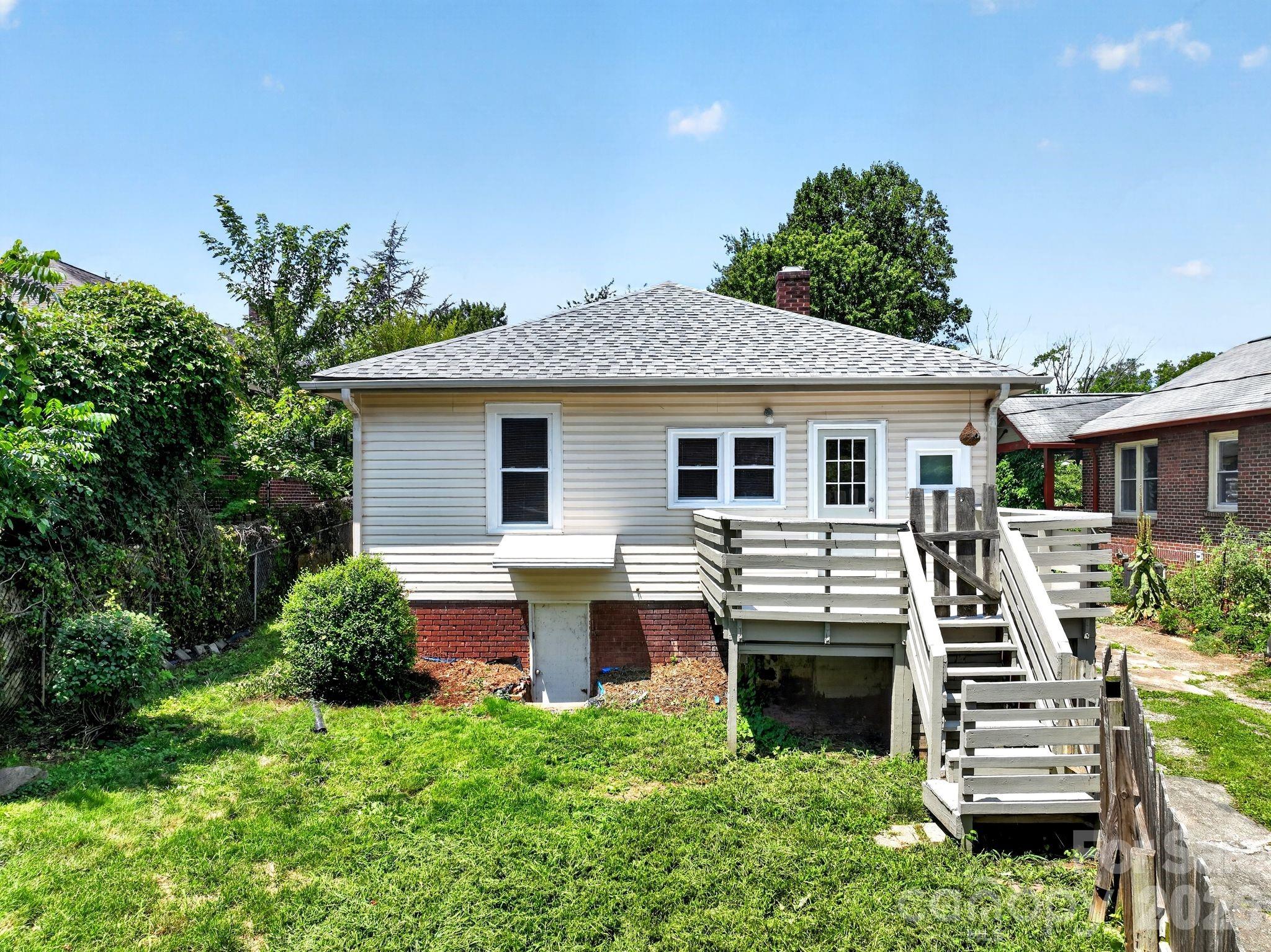 29 Mildred Avenue Property Photo 3