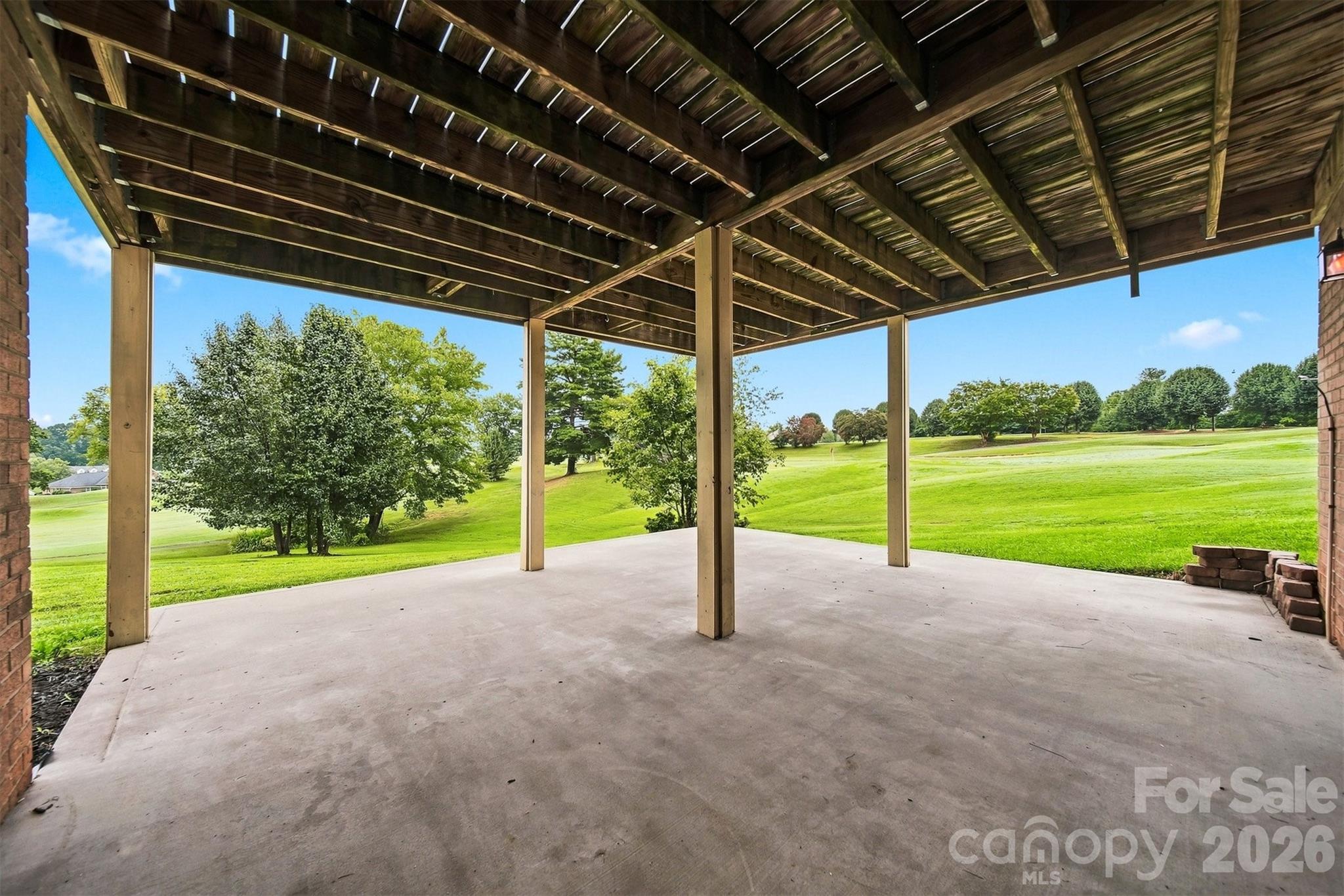 18 Meandering Way Property Photo 19