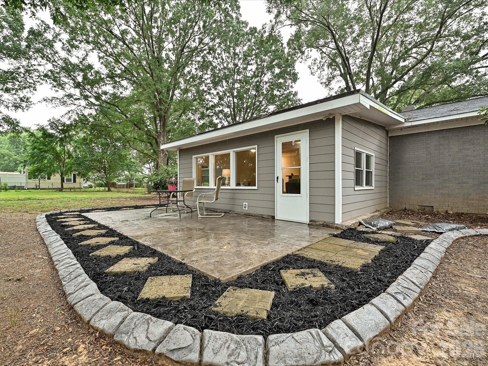 3115 Potter Road Property Photo 3