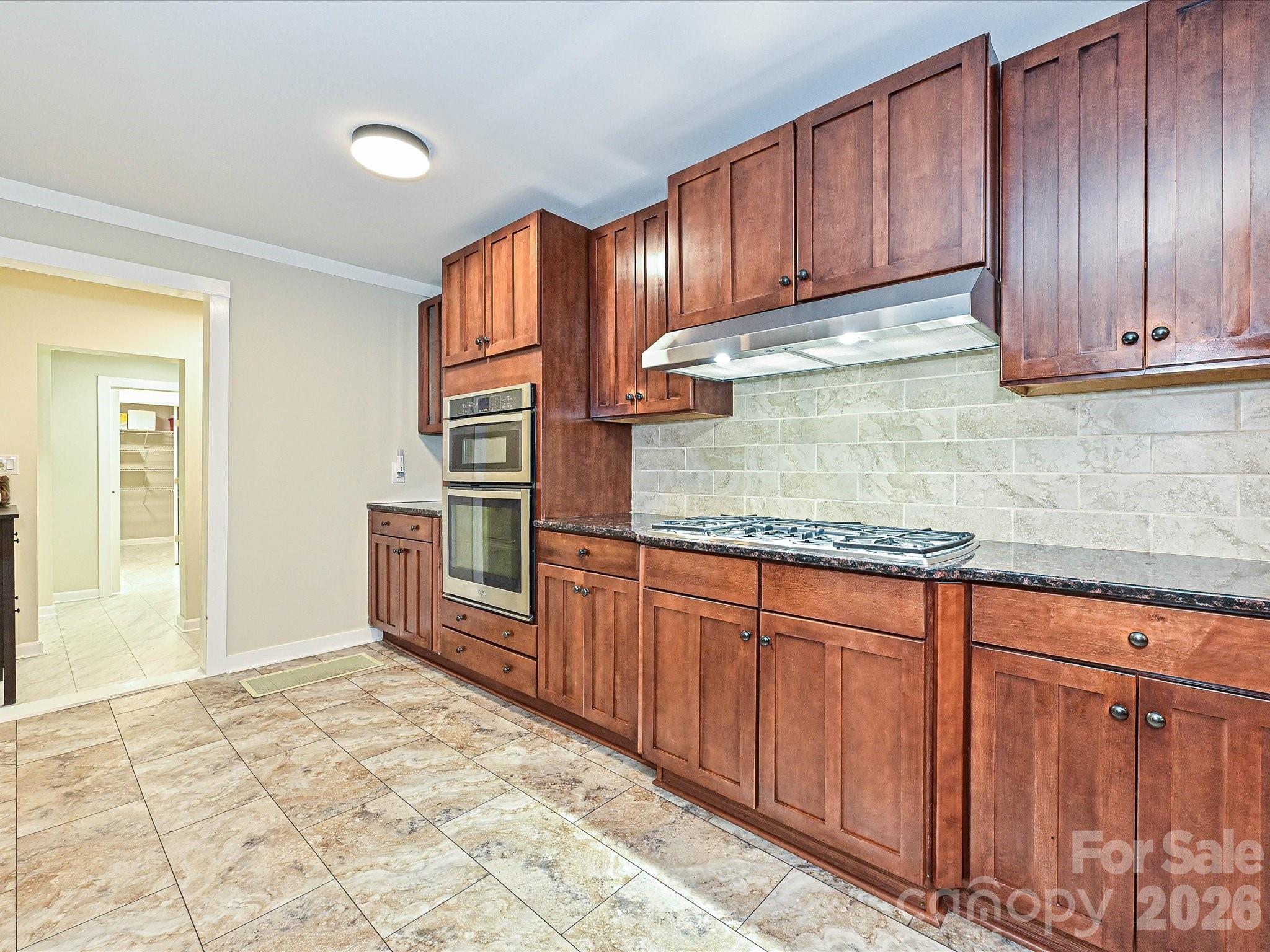 3115 Potter Road Property Photo 13