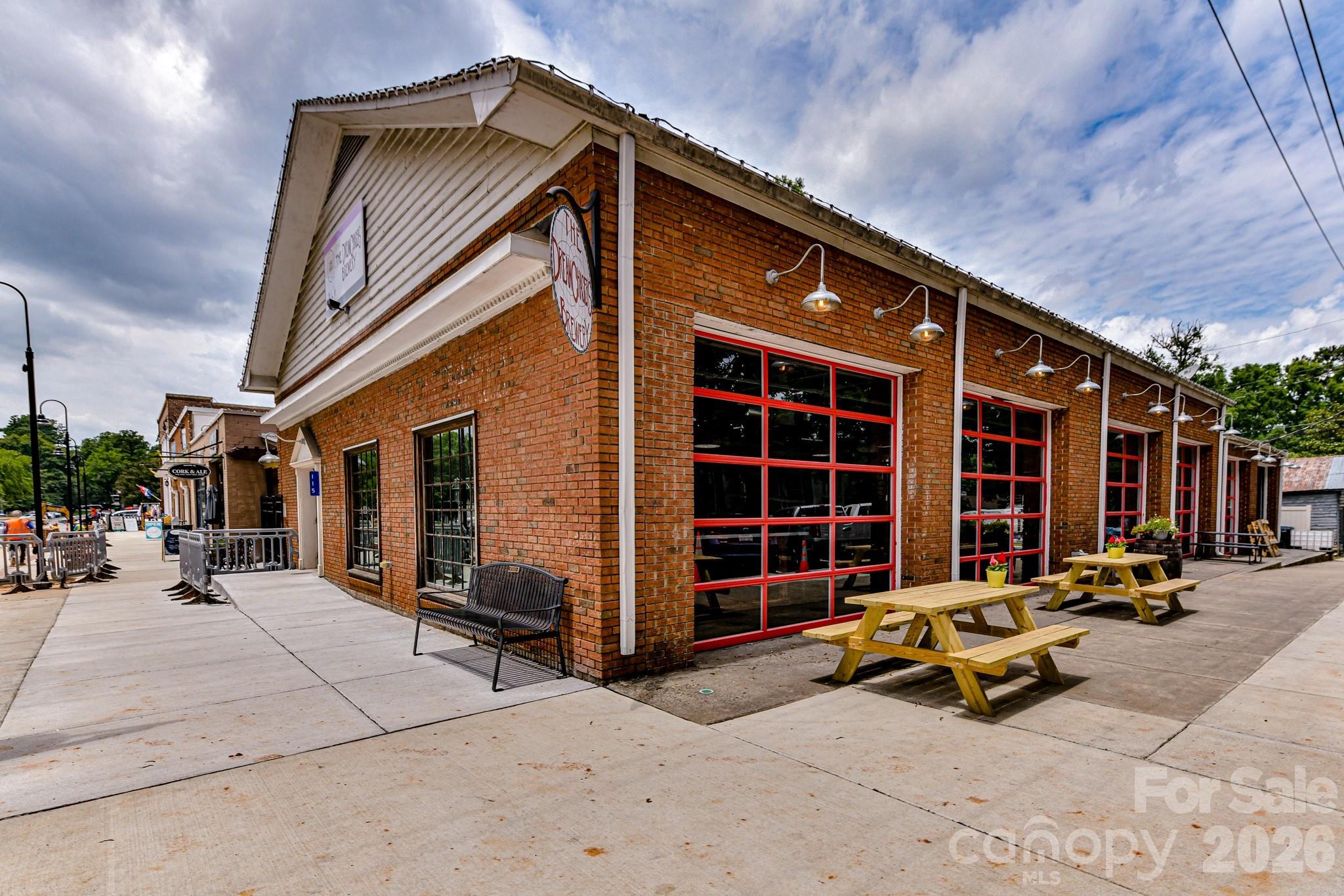 3115 Potter Road Property Photo 37