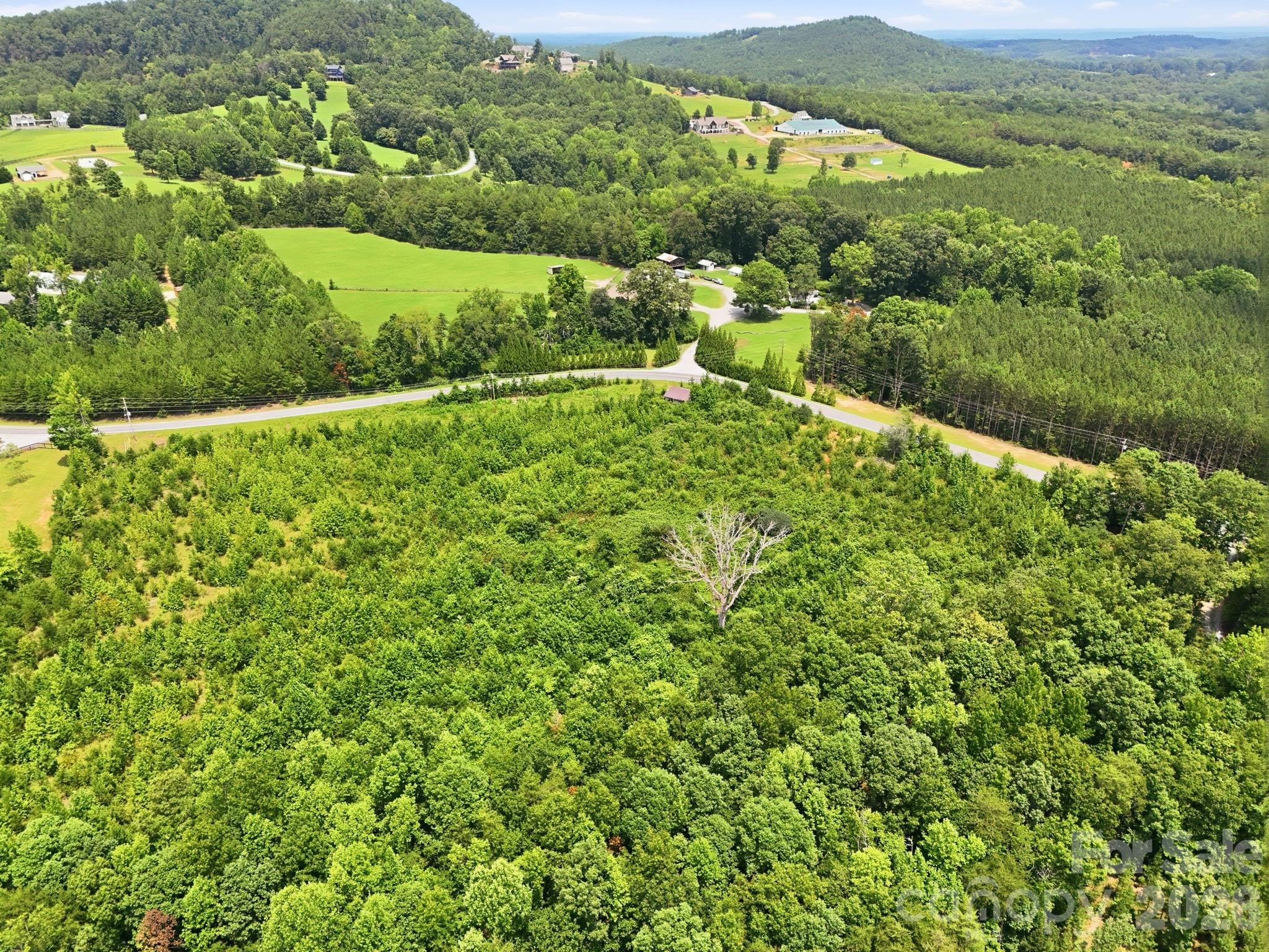 1522 Little Mountain Road Property Photo 3