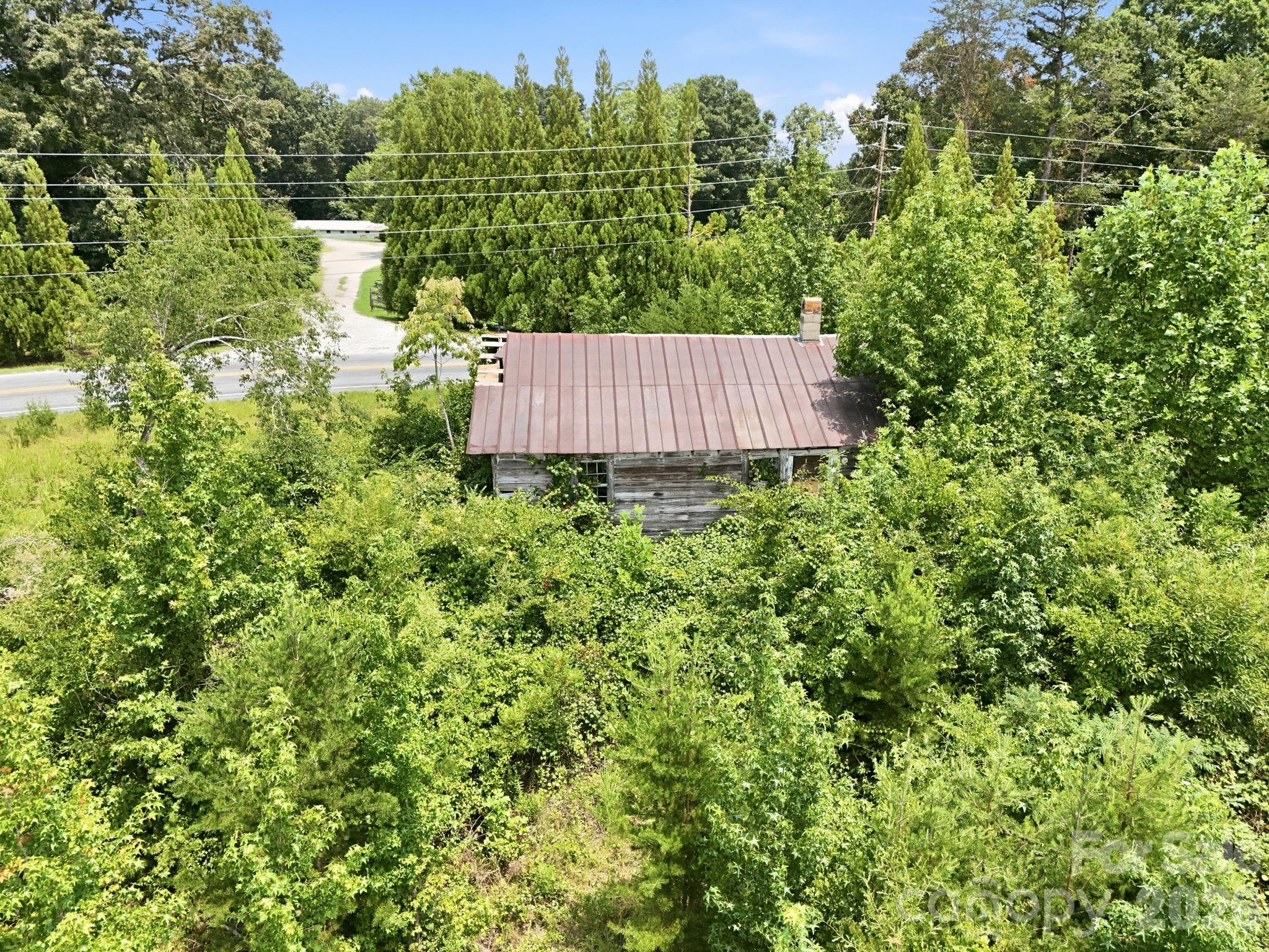 1522 Little Mountain Road Property Photo 8