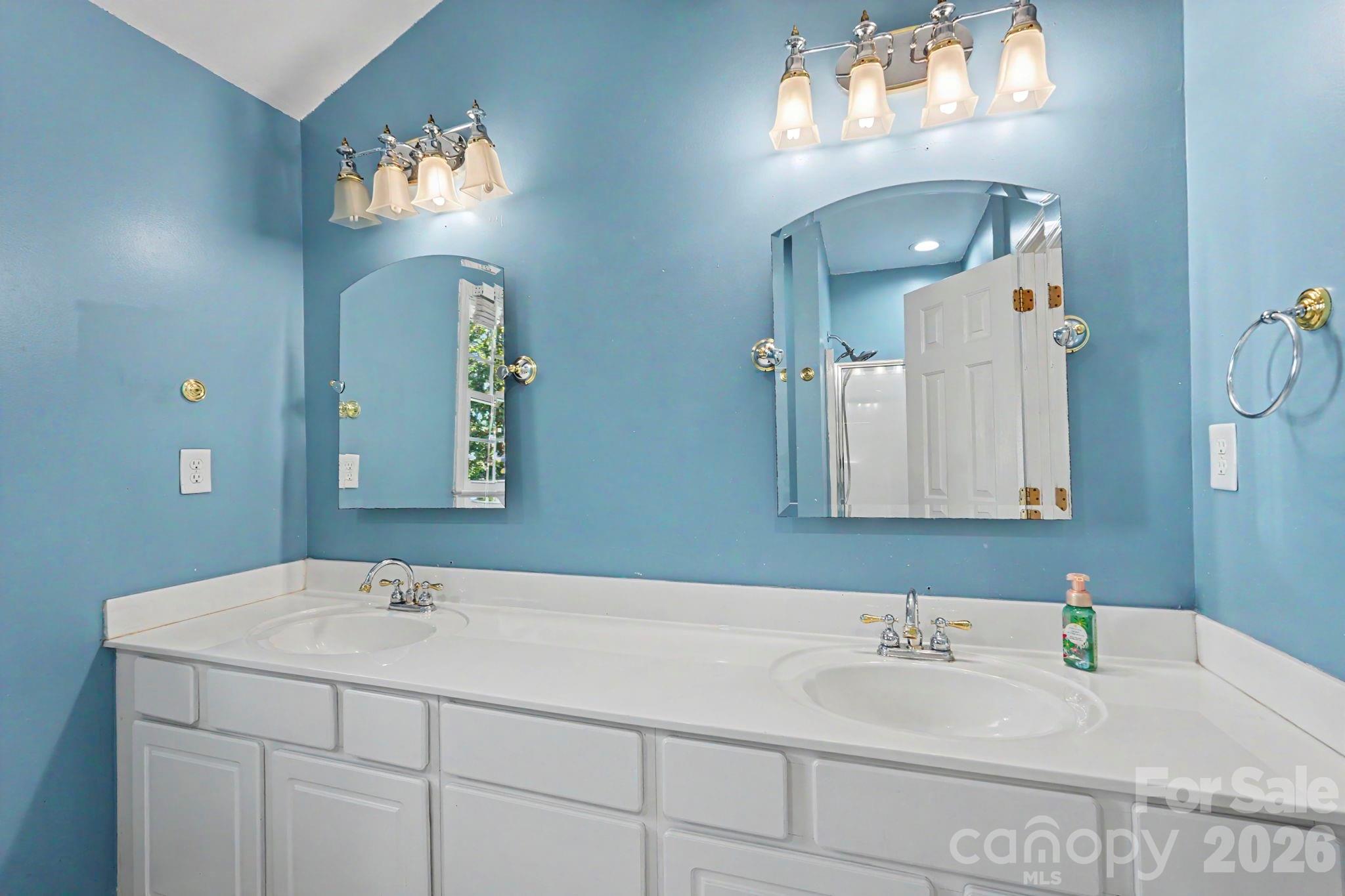 4176 Peyton Court Property Photo 26