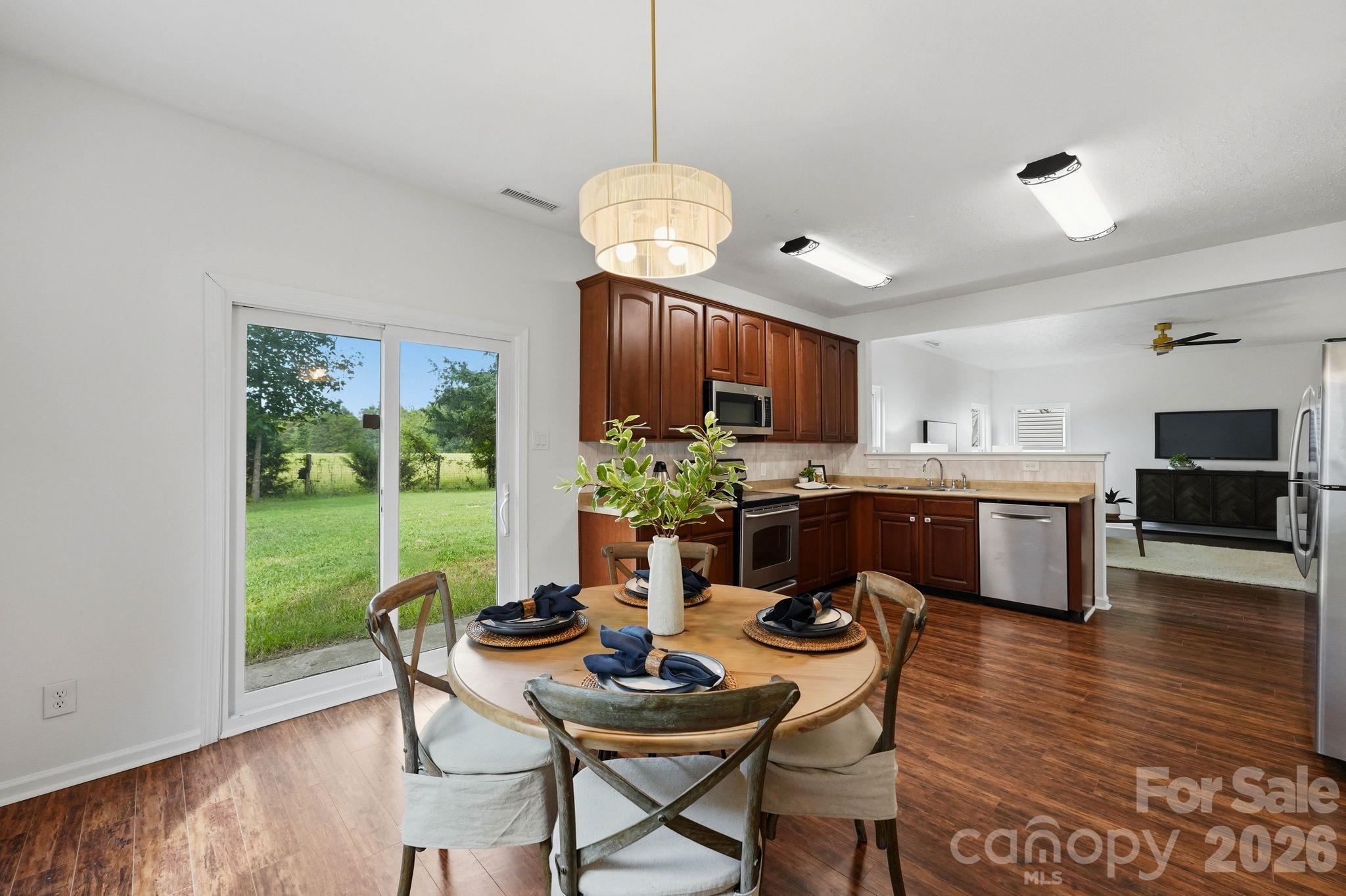 12821 Silvaire Farm Road Property Photo 17