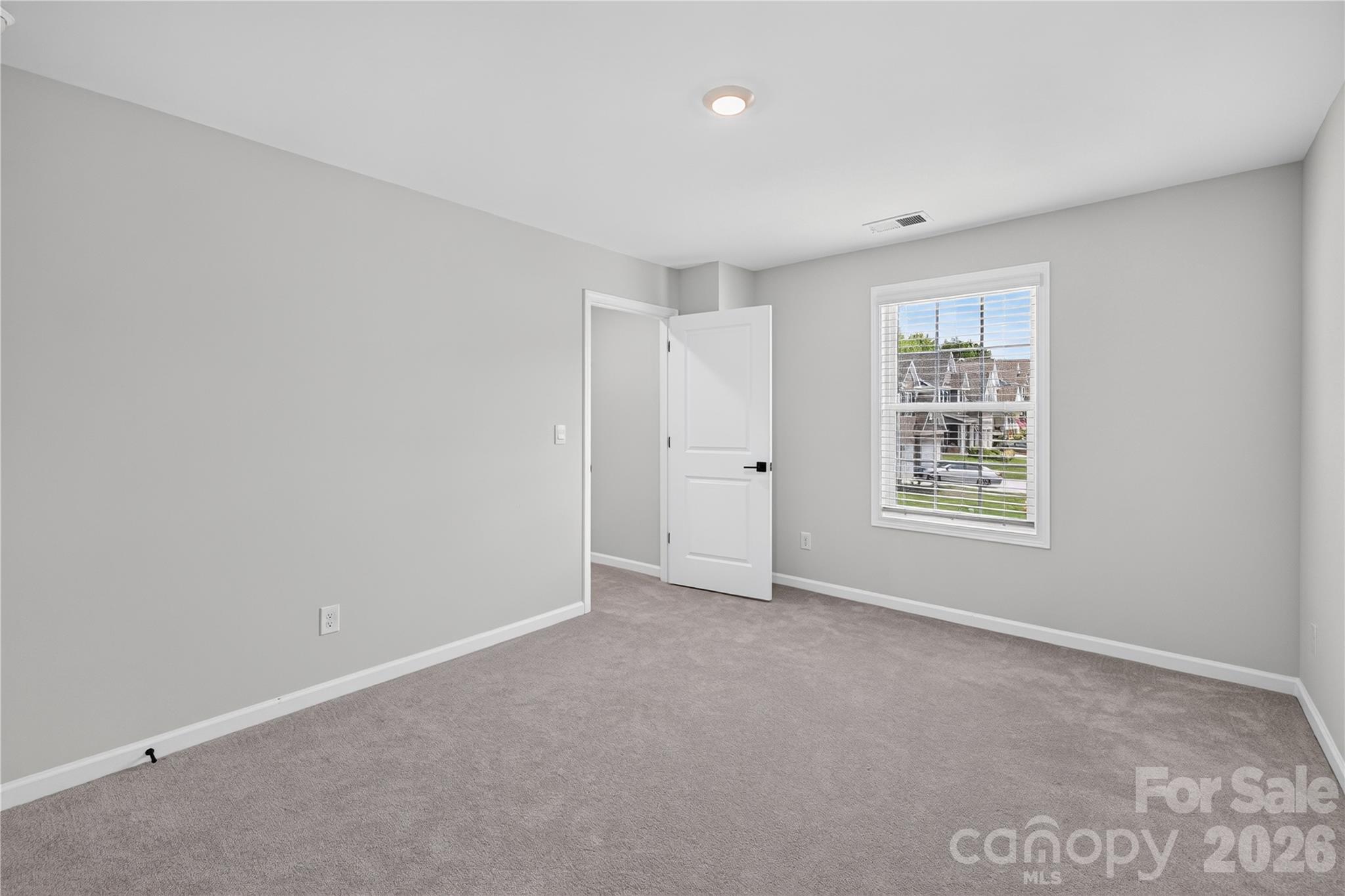 7027 Sylvan Retreat Drive Property Photo 23