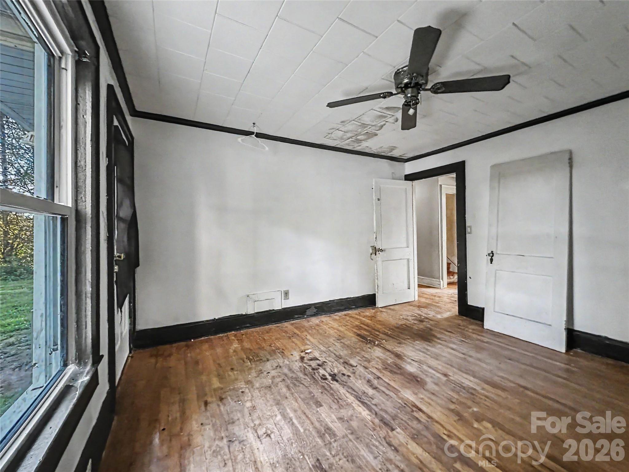 1229 Island Ford Road Property Photo 32