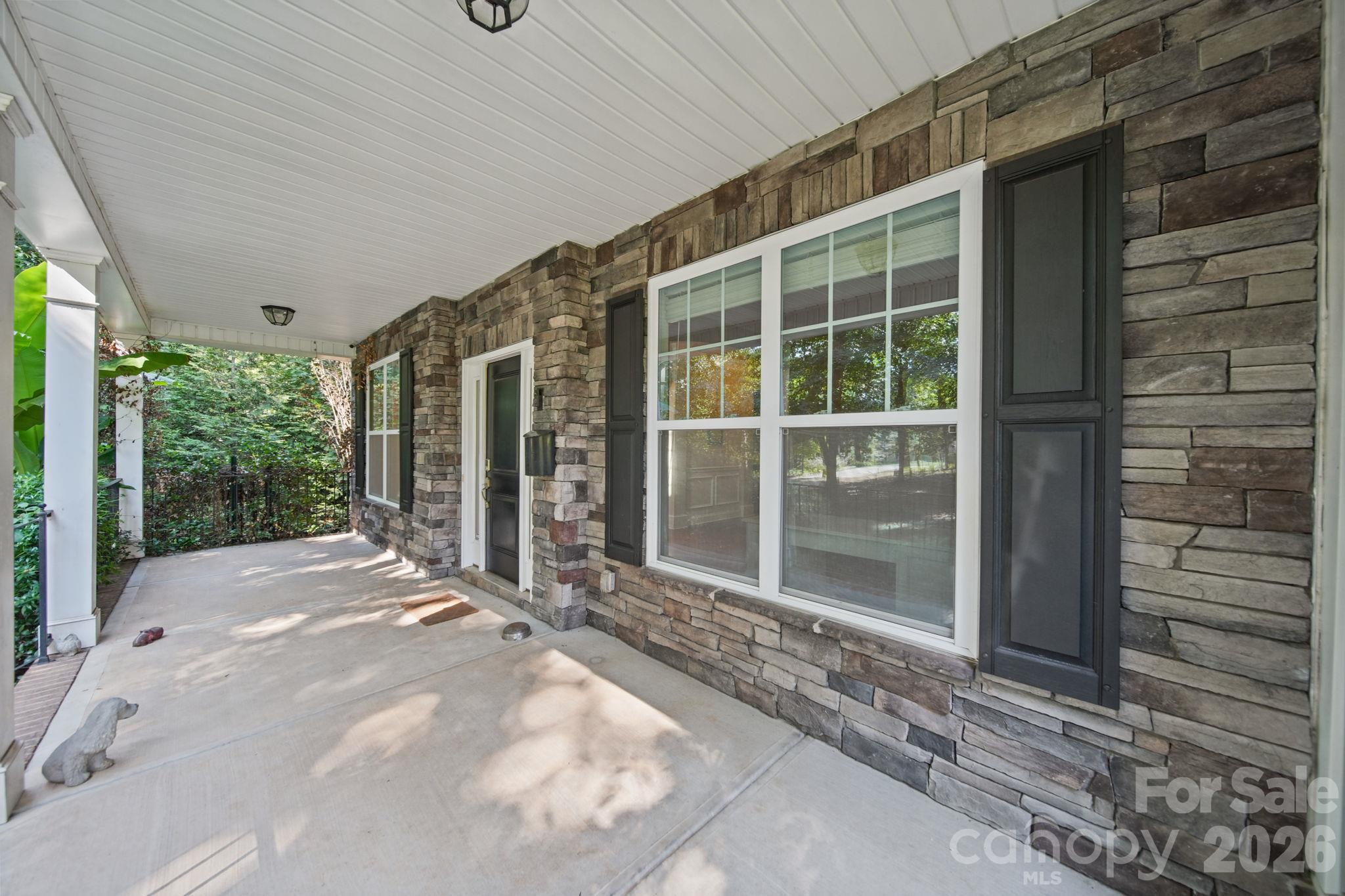 128 Harvest Wind Court Property Photo 4