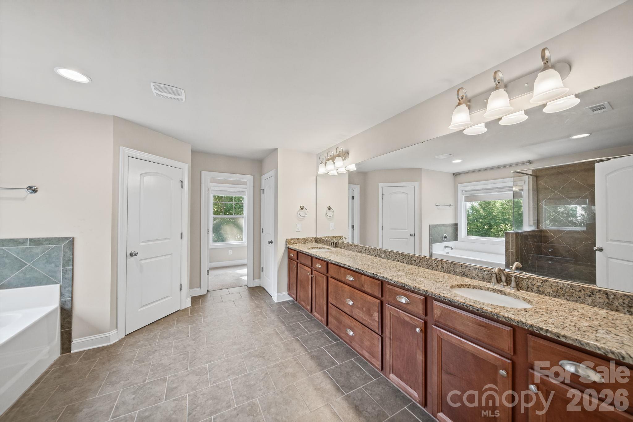 128 Harvest Wind Court Property Photo 19