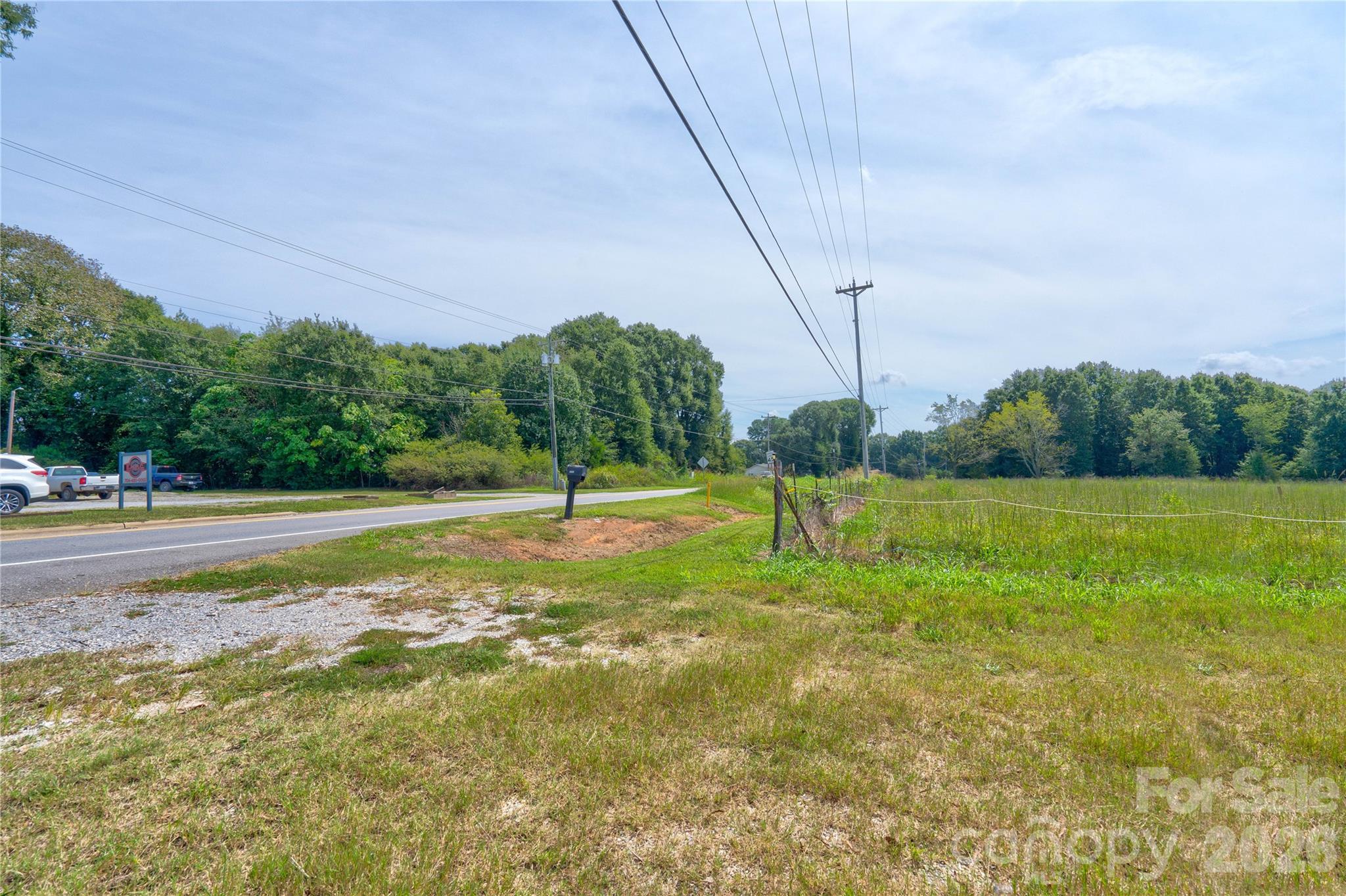 1106 Earl Road Property Photo 3