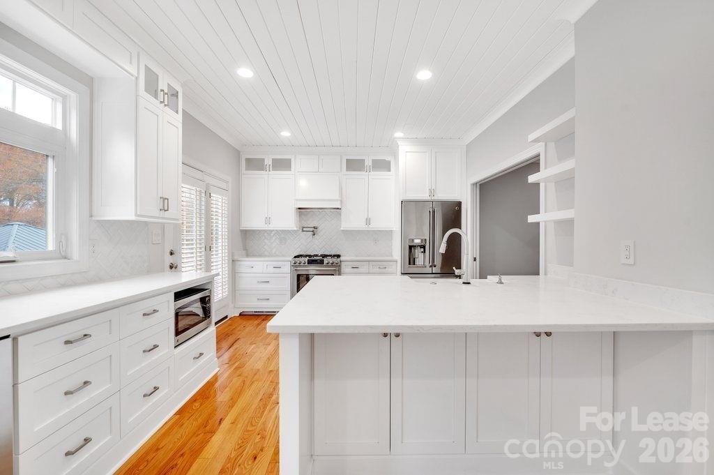 1210 Mendenhall Court Property Photo 6