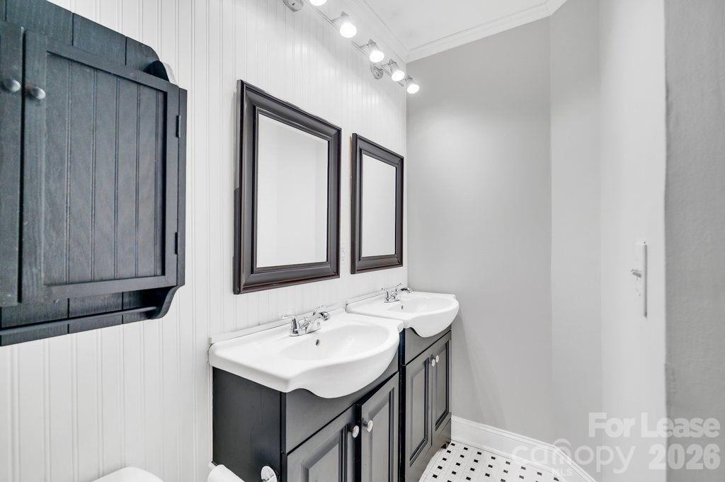 1210 Mendenhall Court Property Photo 23