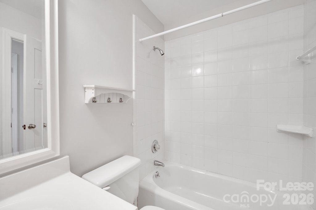 1210 Mendenhall Court Property Photo 28