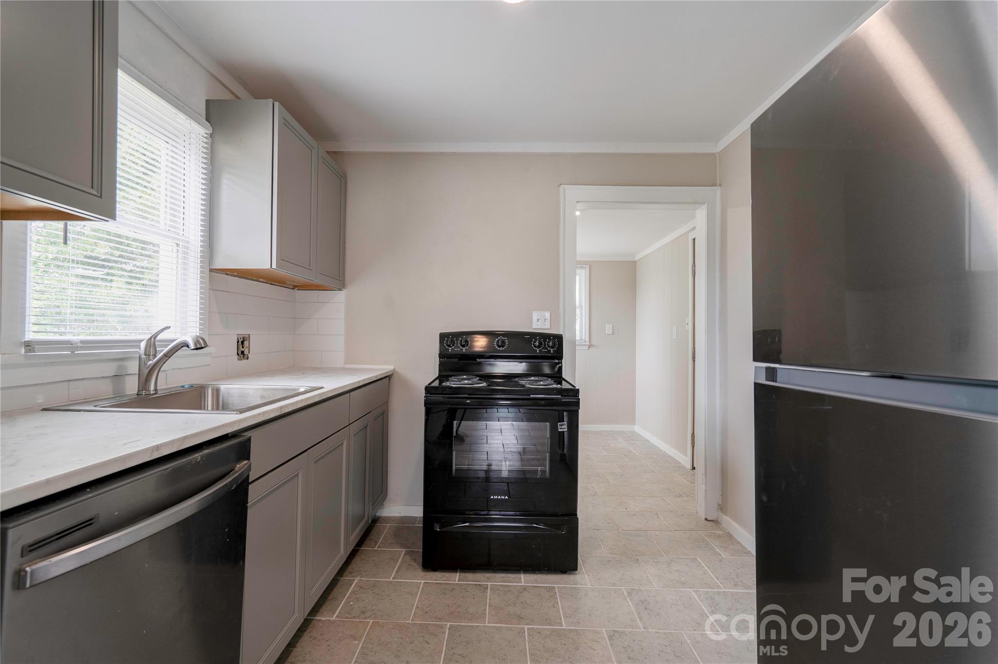 3837 Harris Creek Road Property Photo 12
