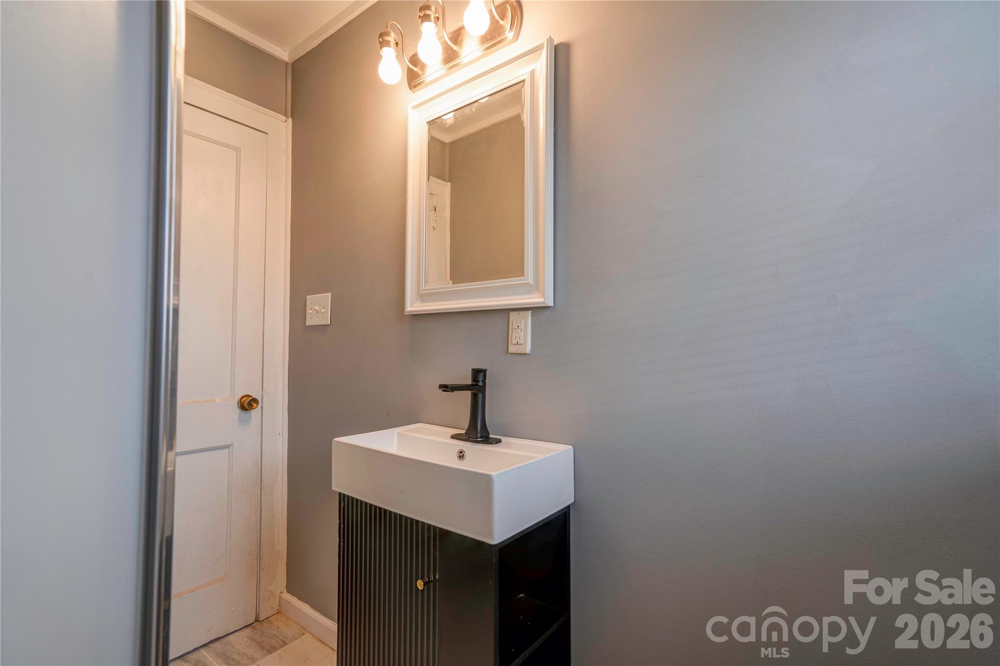 3837 Harris Creek Road Property Photo 20