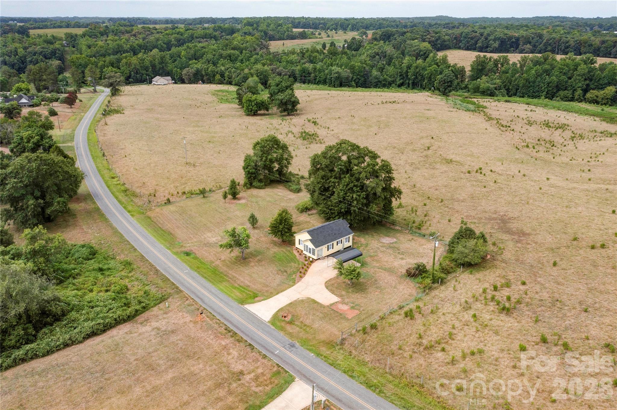 3837 Harris Creek Road Property Photo 33