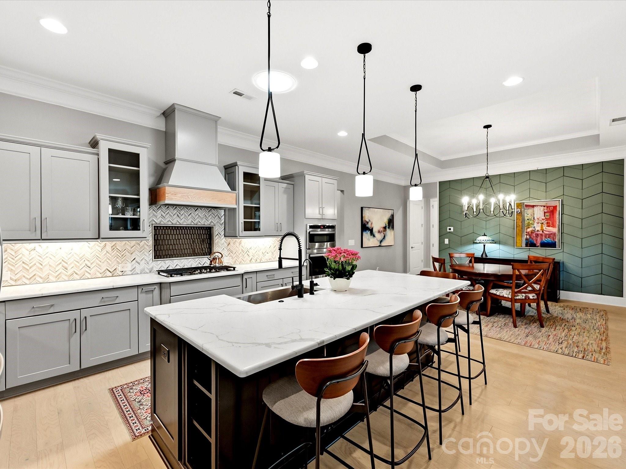 5008 Vita Way Property Photo 3