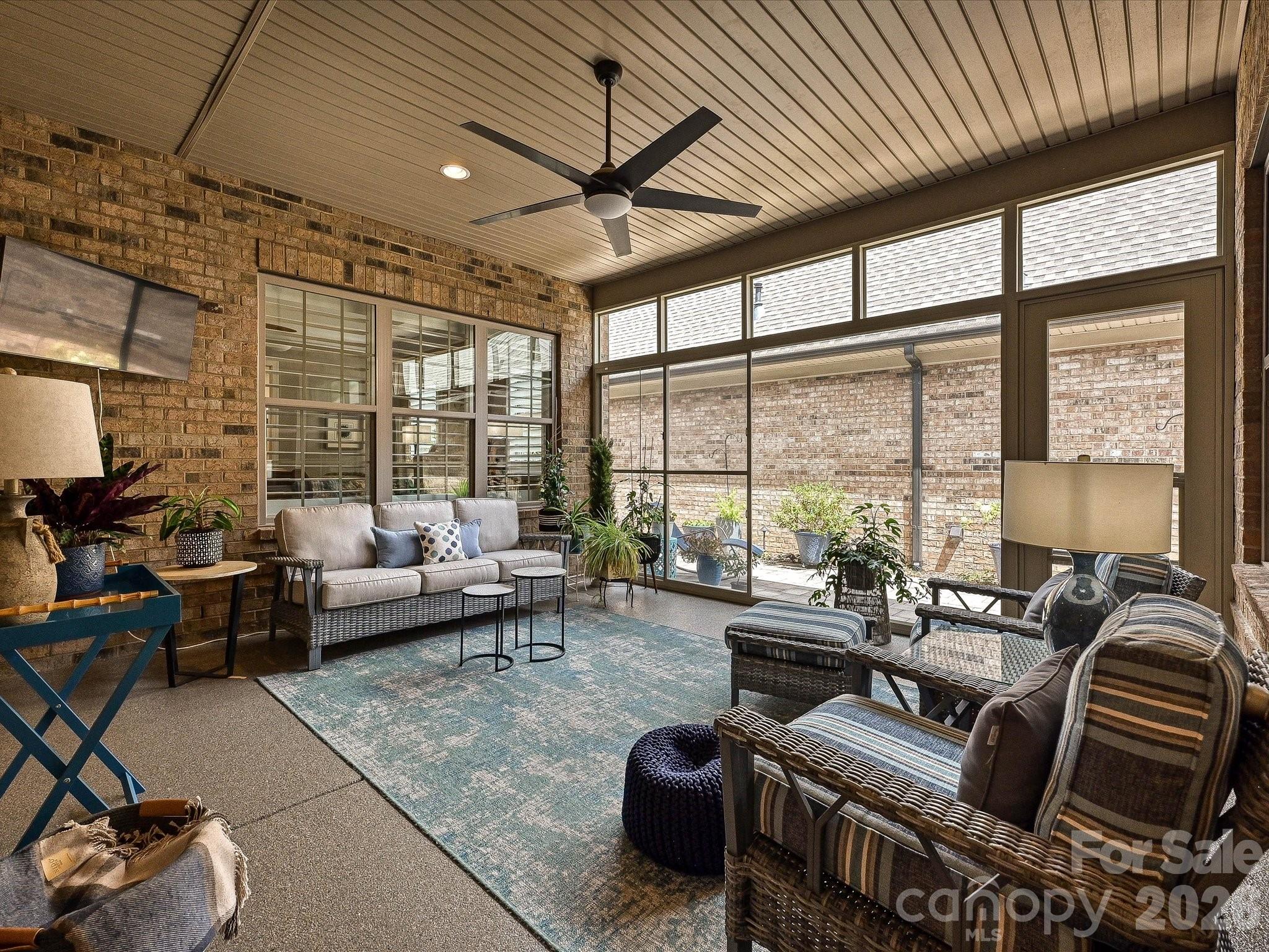 5008 Vita Way Property Photo 27