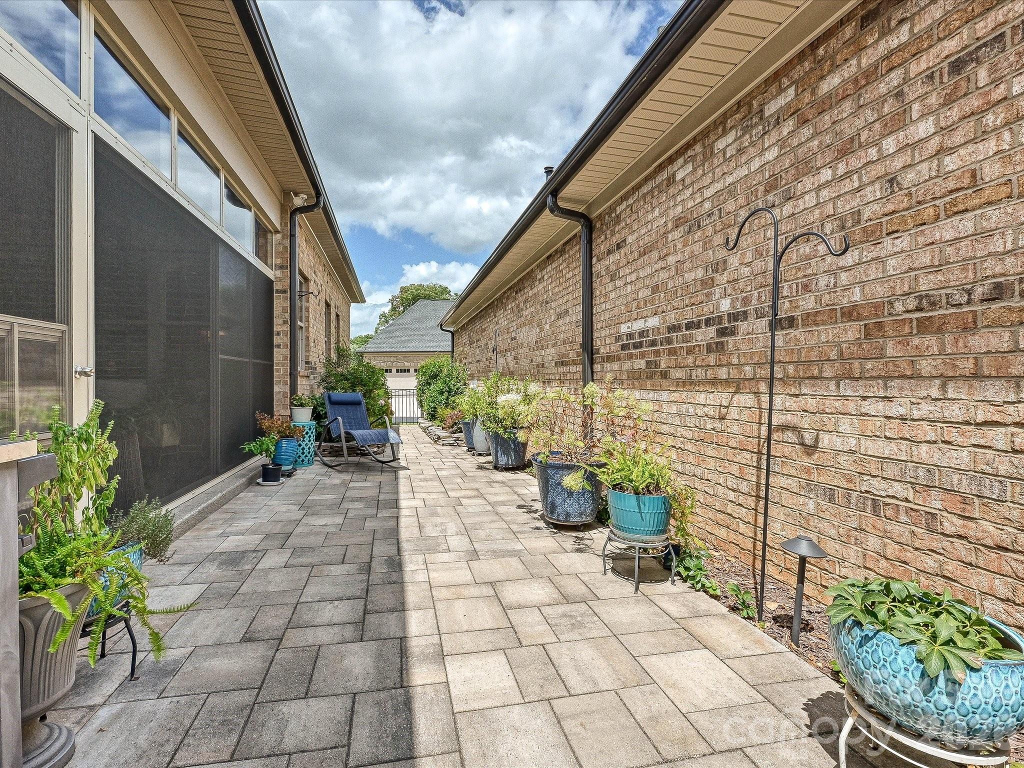 5008 Vita Way Property Photo 29