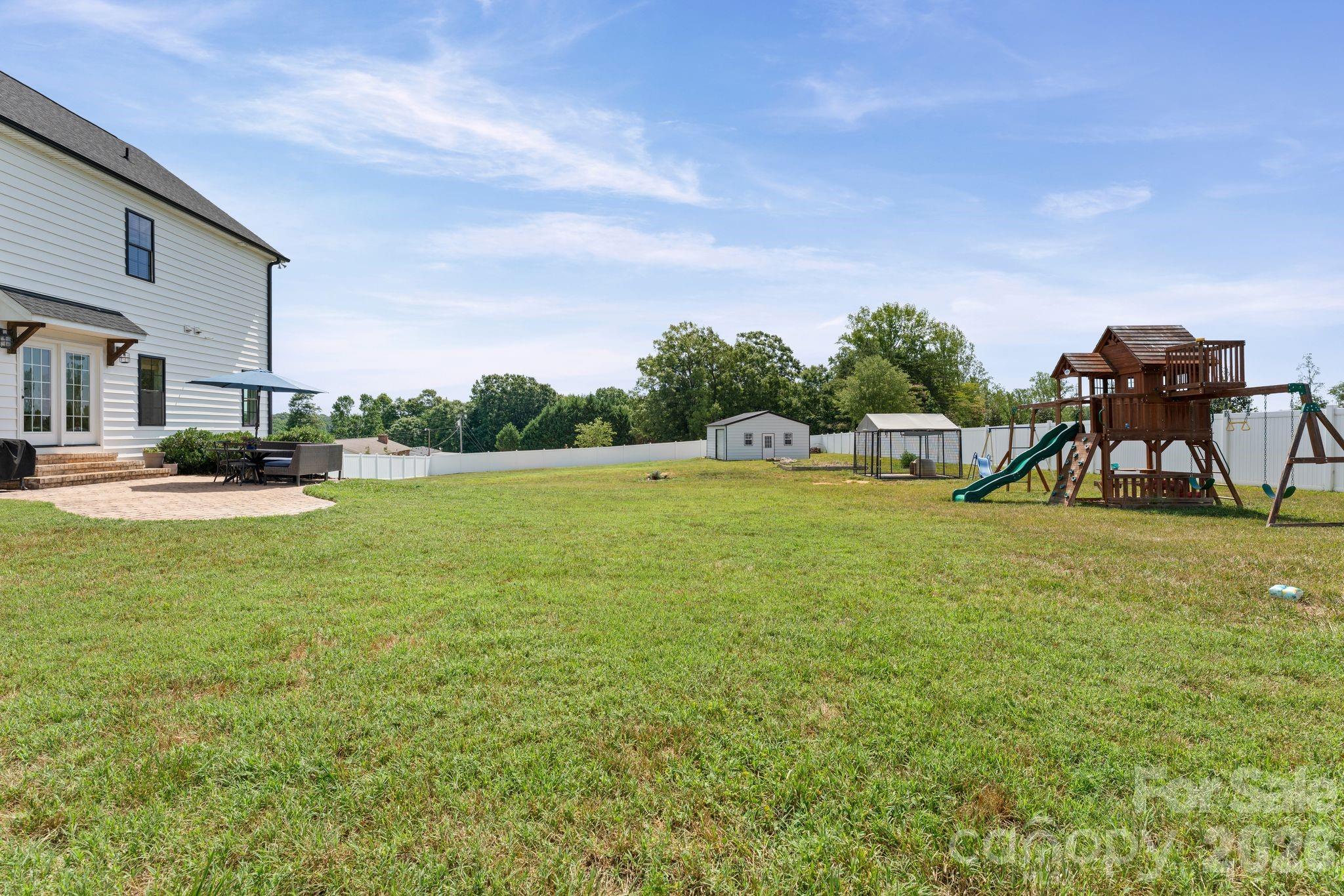 4791 Cooper Road Property Photo 9