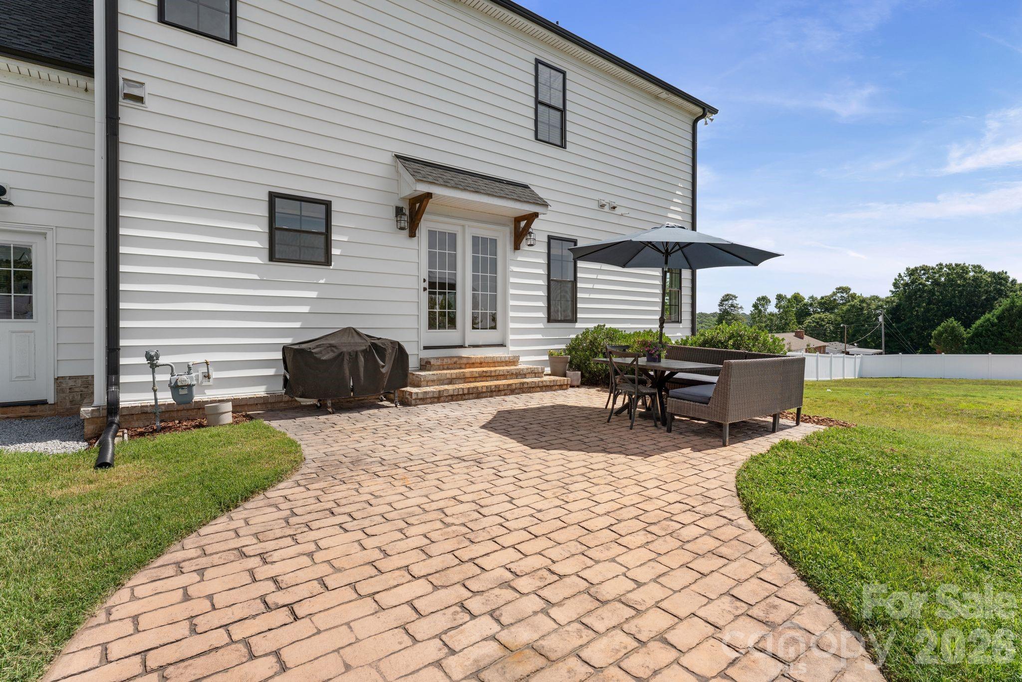4791 Cooper Road Property Photo 12
