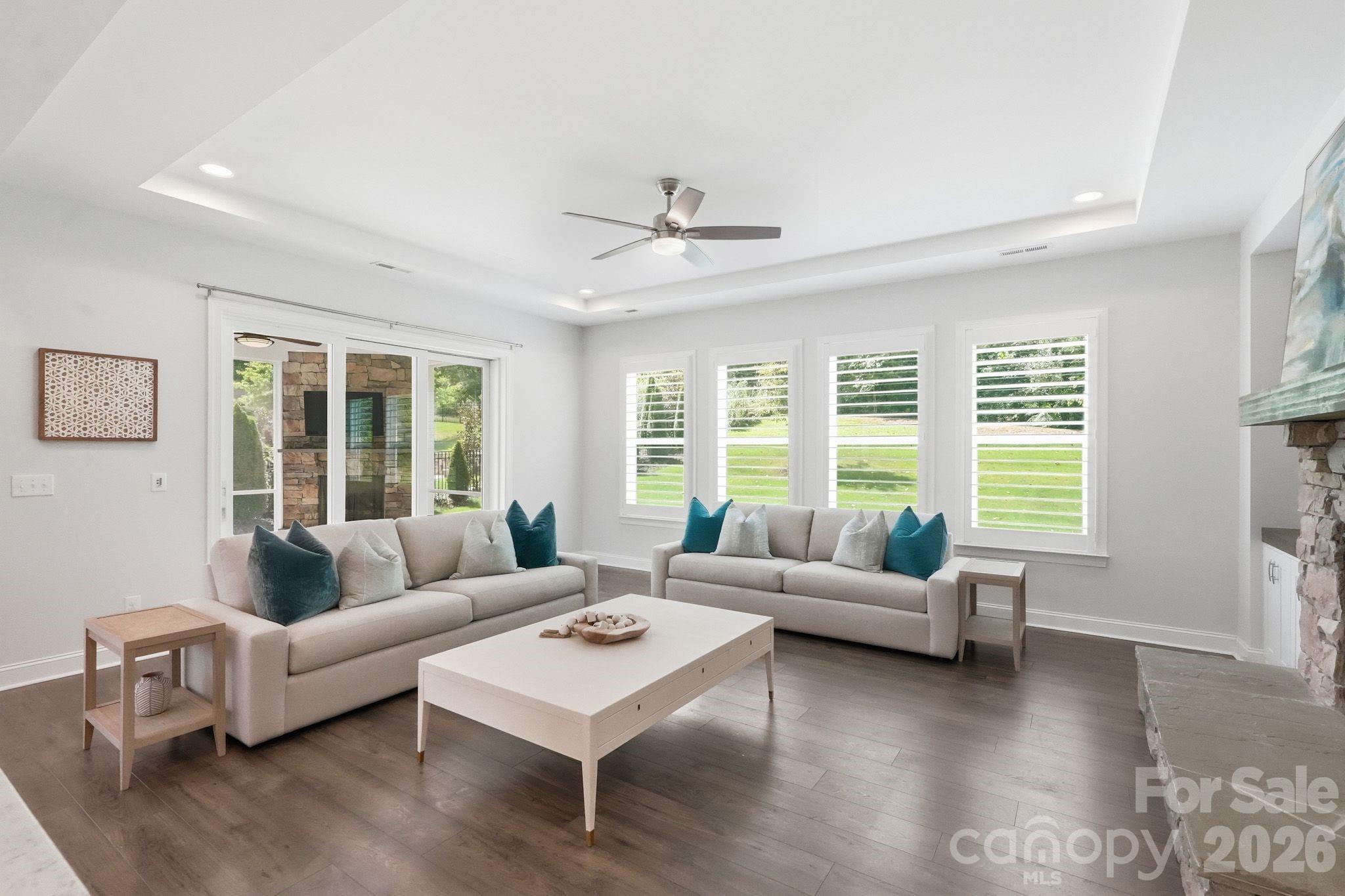 14309 Morningate Street Property Photo 8