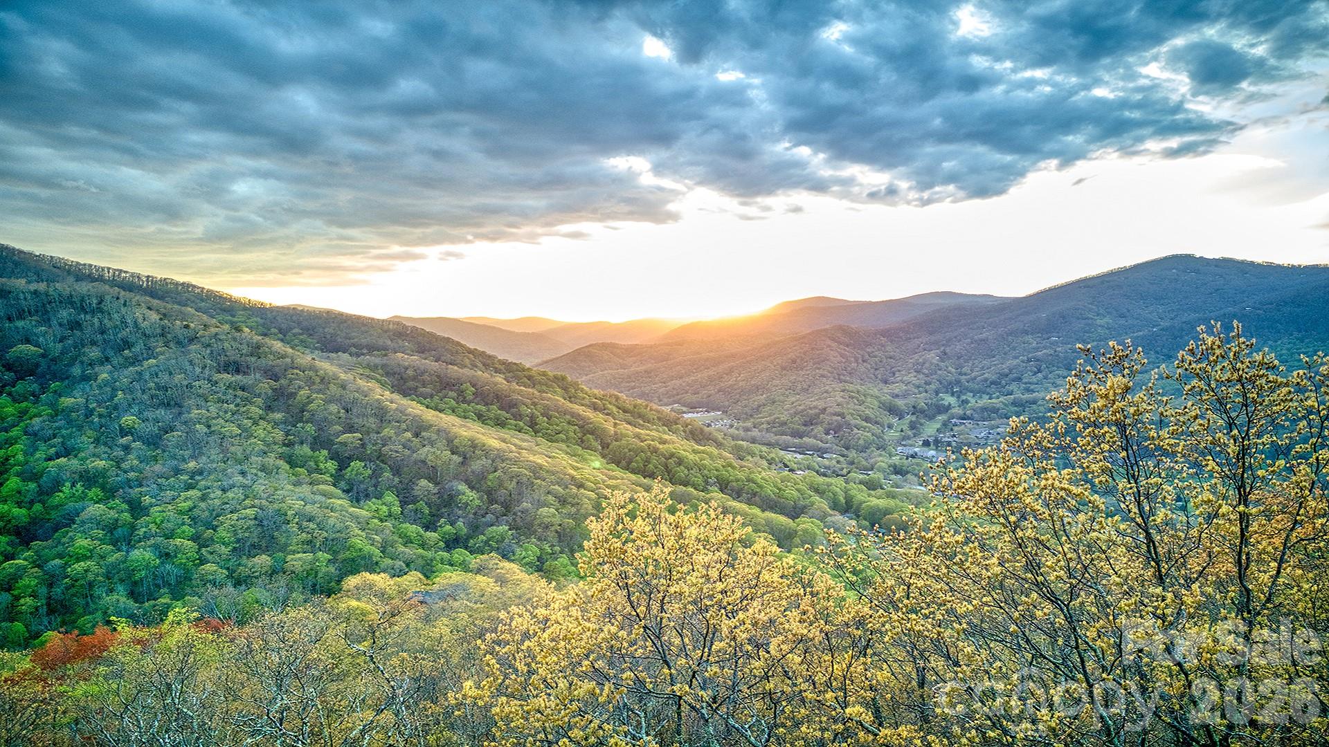 582 Tsalagi Trail Property Photo 46