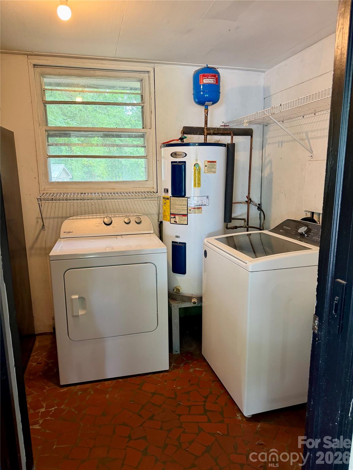 114 Chaney Street Property Photo 6