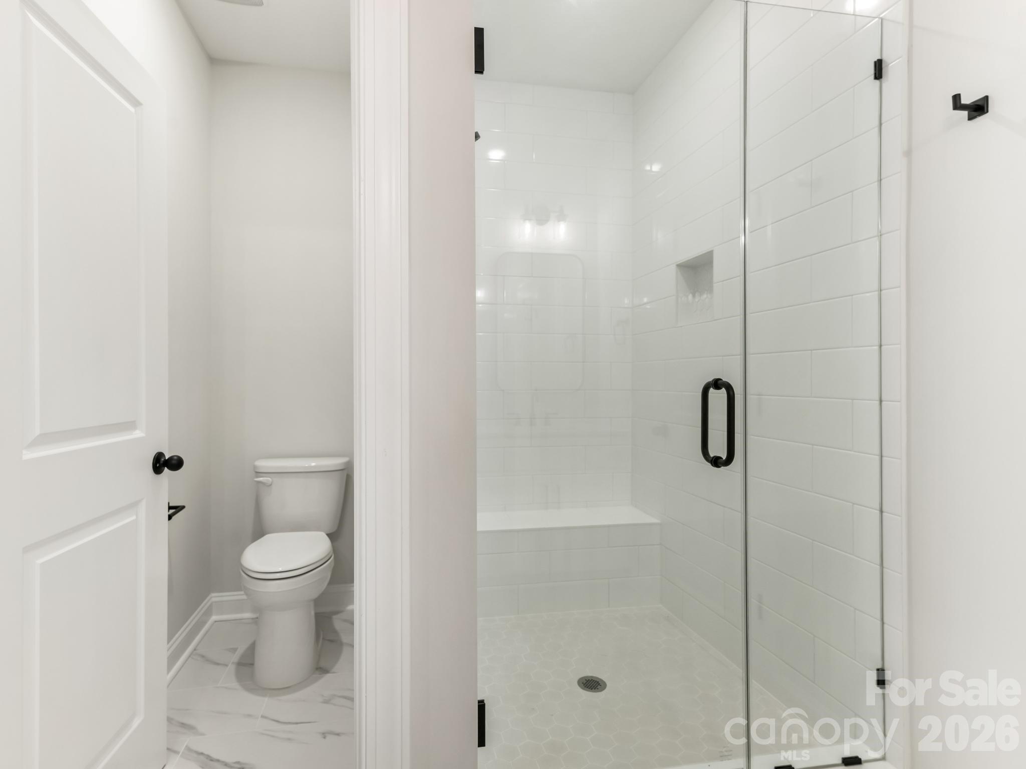 428 Woodvale Place Property Photo 19