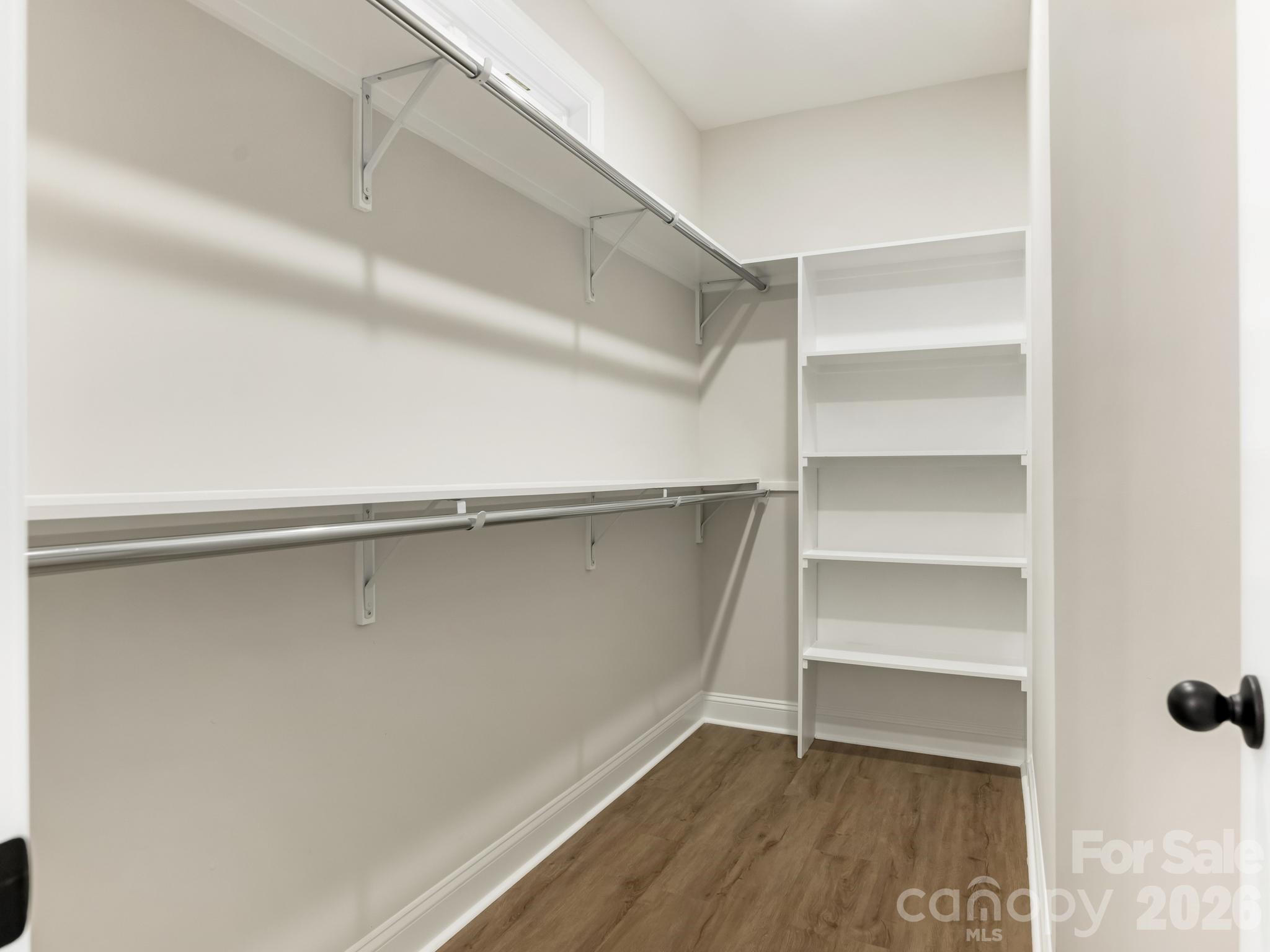 428 Woodvale Place Property Photo 20