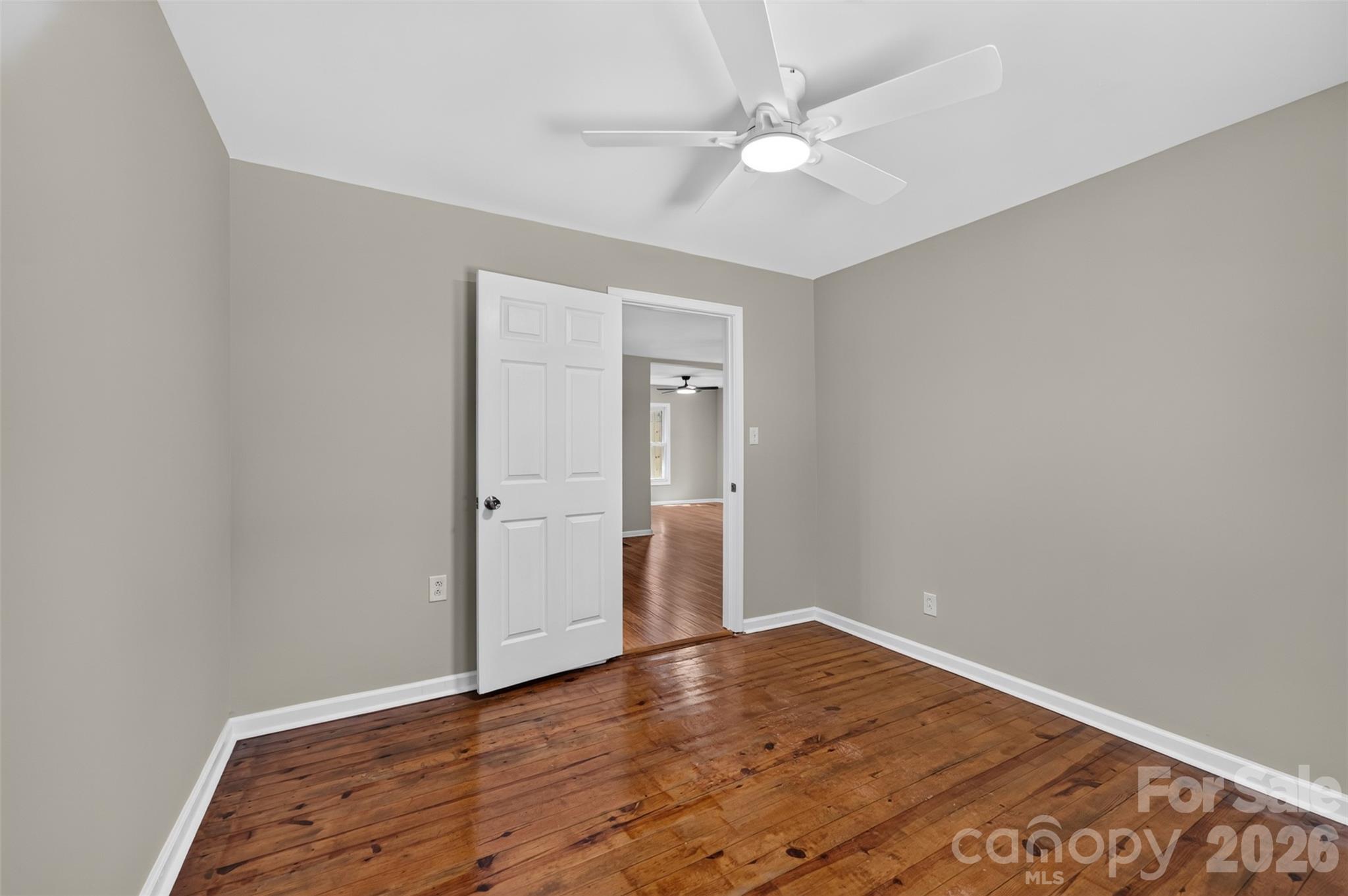 620 10th Street Boulevard Property Photo 23