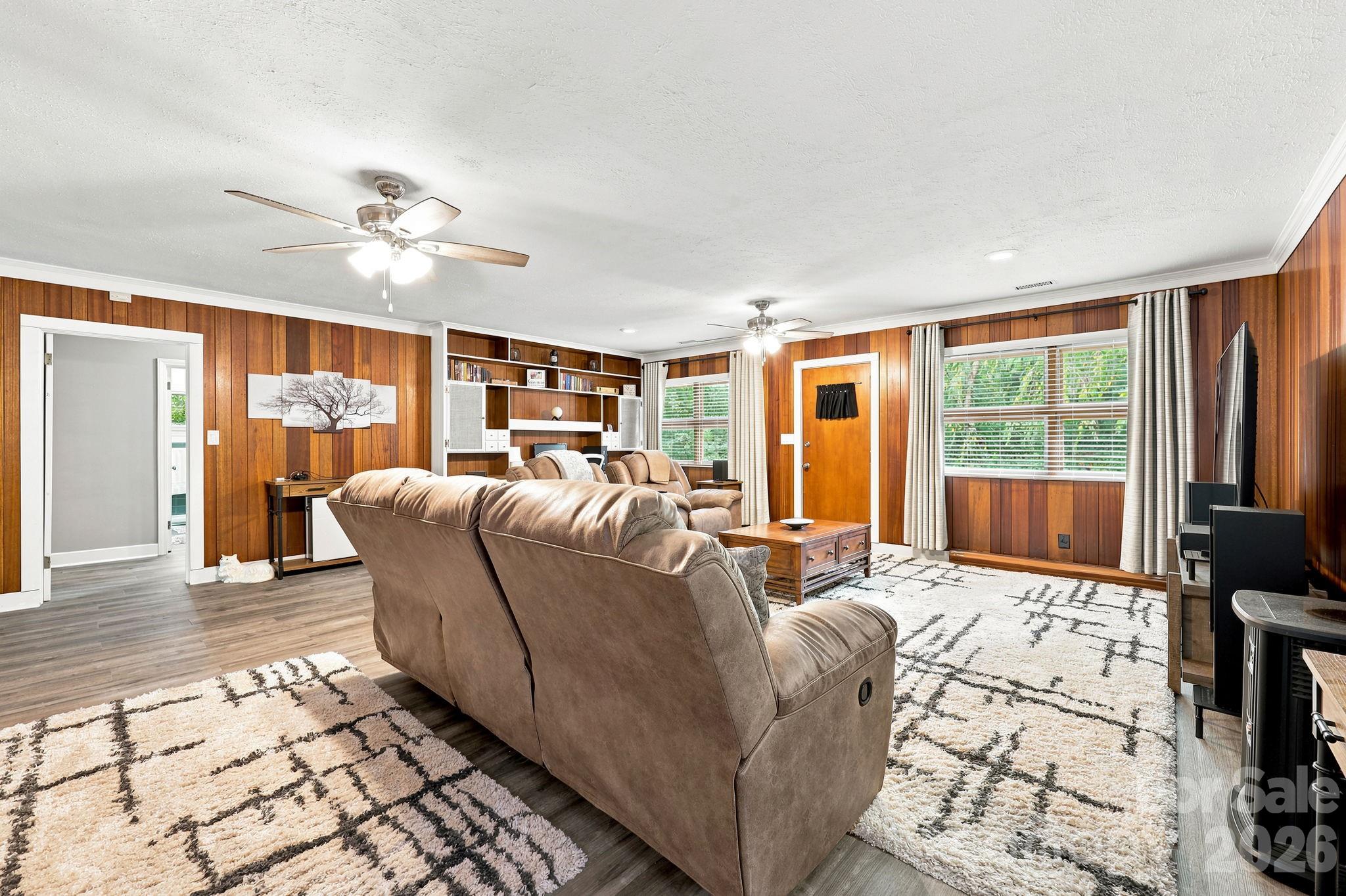 138 Circle Drive Property Photo 11