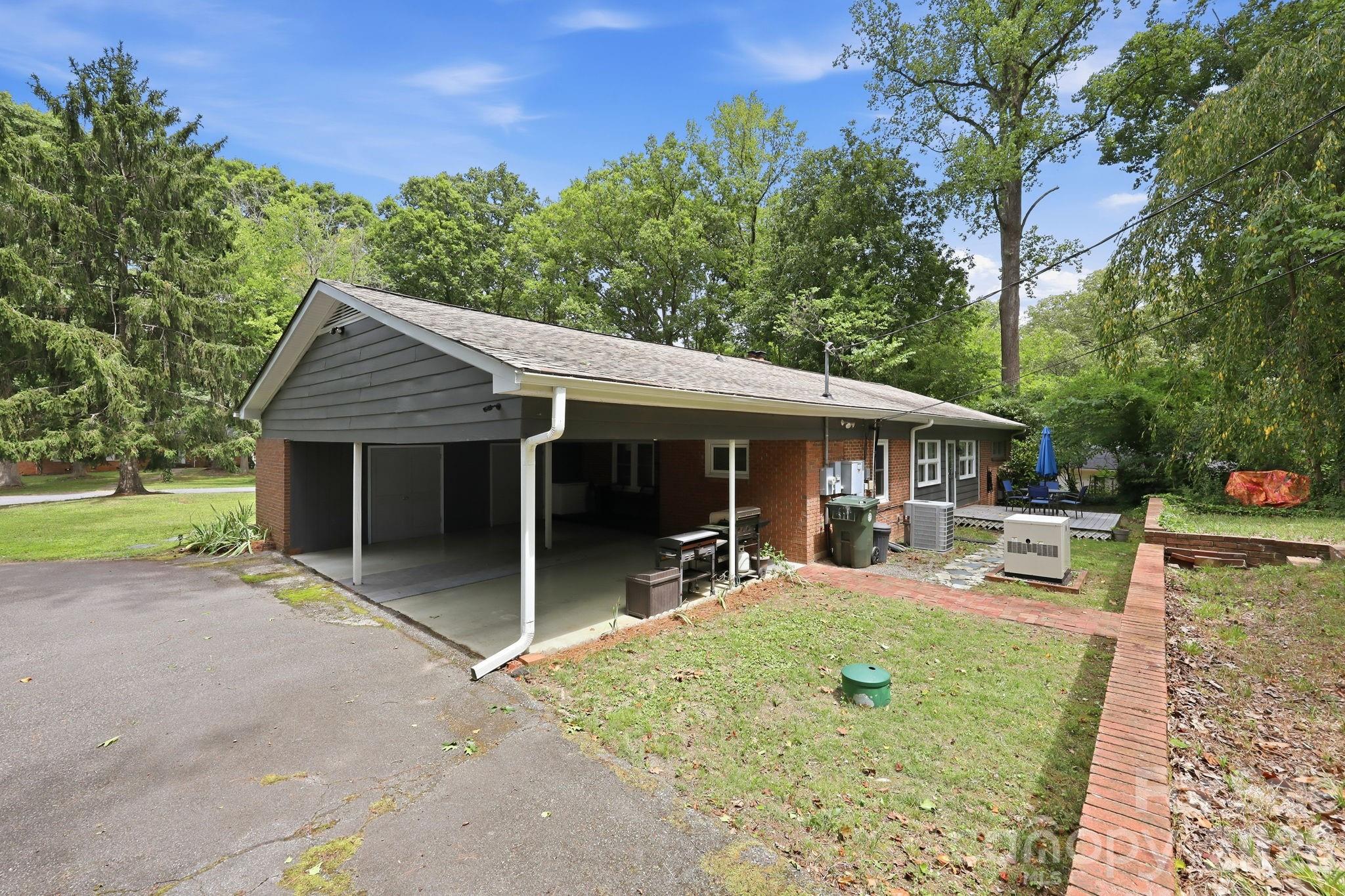 138 Circle Drive Property Photo 26