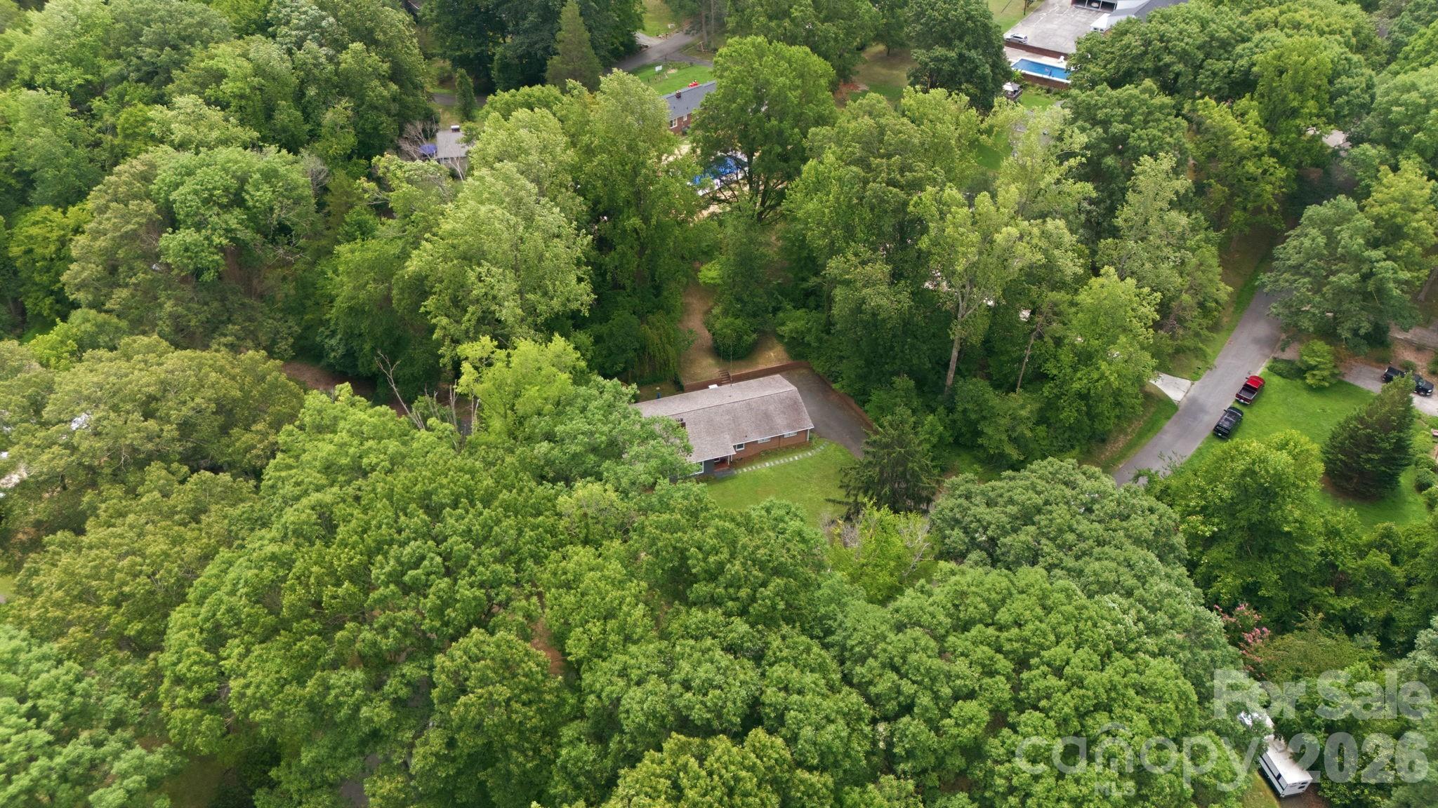 138 Circle Drive Property Photo 28