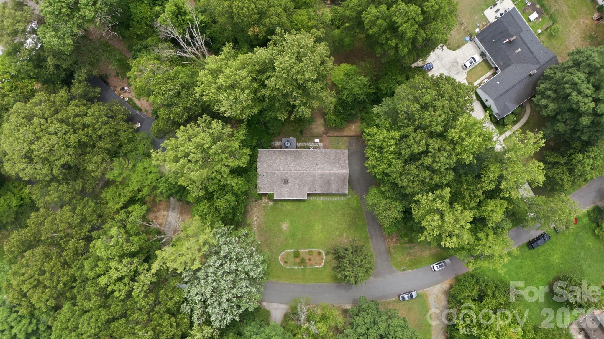 138 Circle Drive Property Photo 32