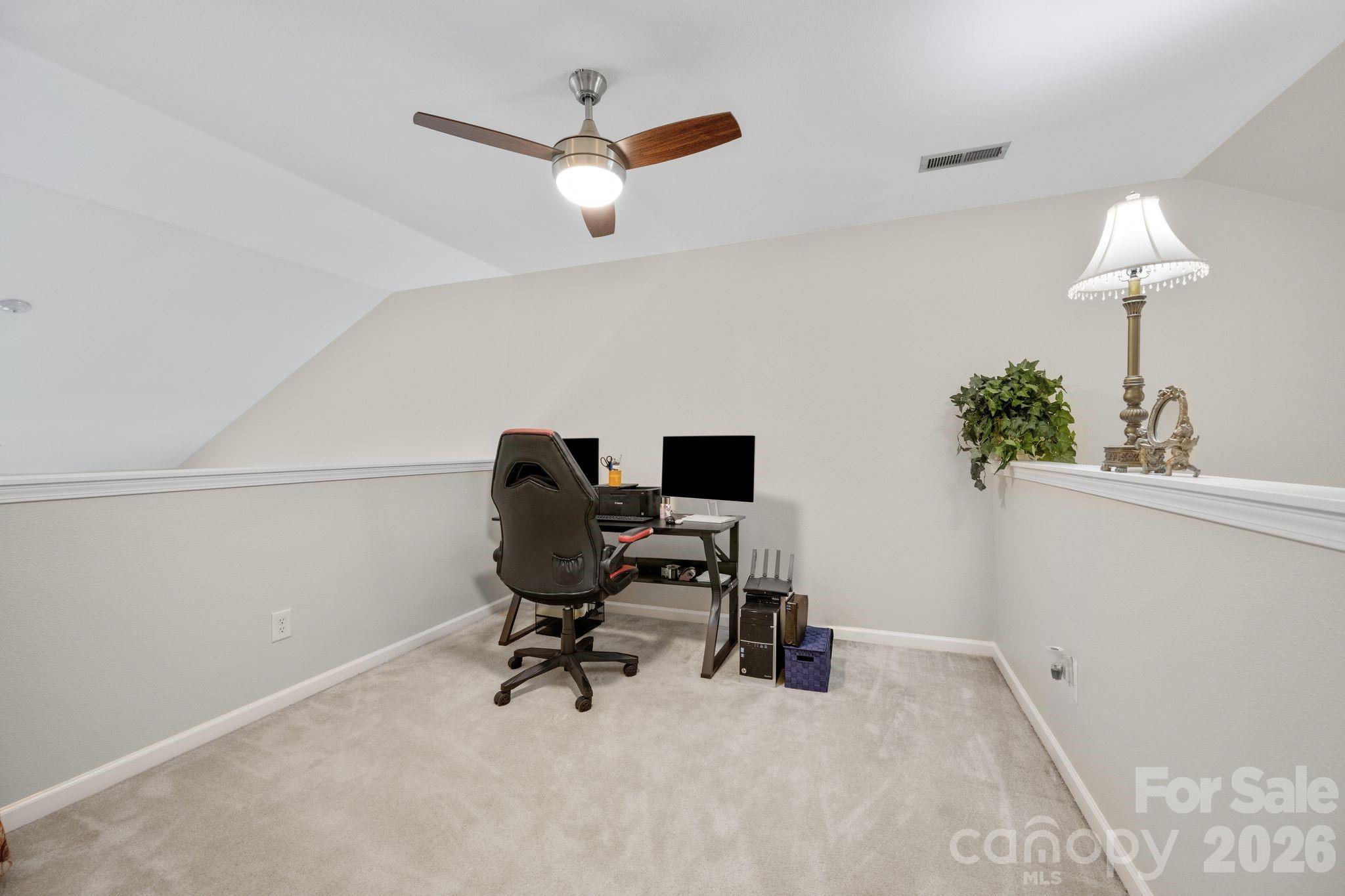 5757 Fox Ridge Lane Property Photo 14