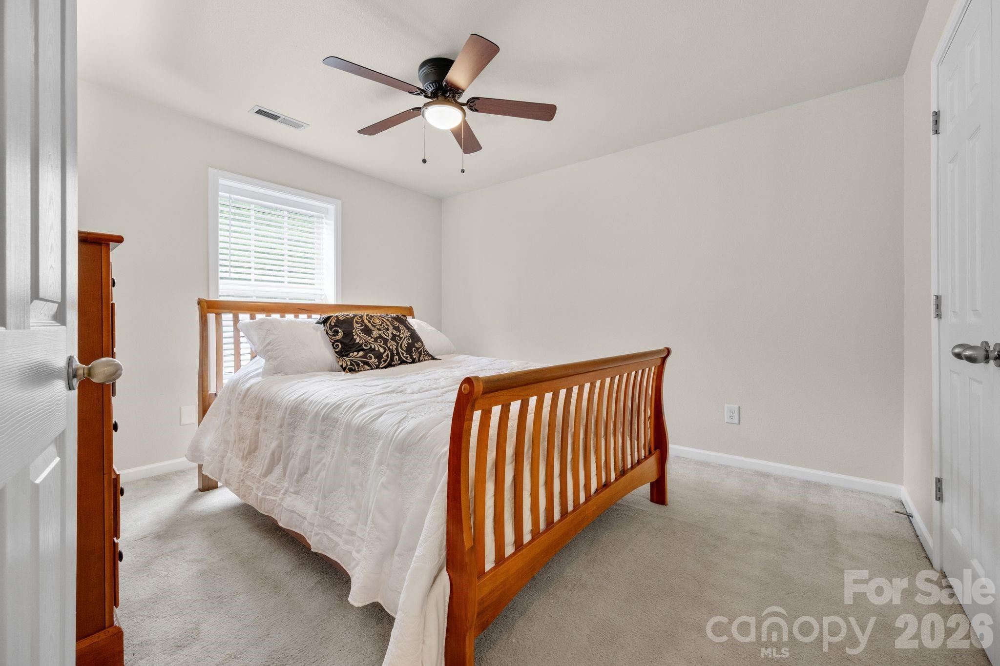 5757 Fox Ridge Lane Property Photo 15