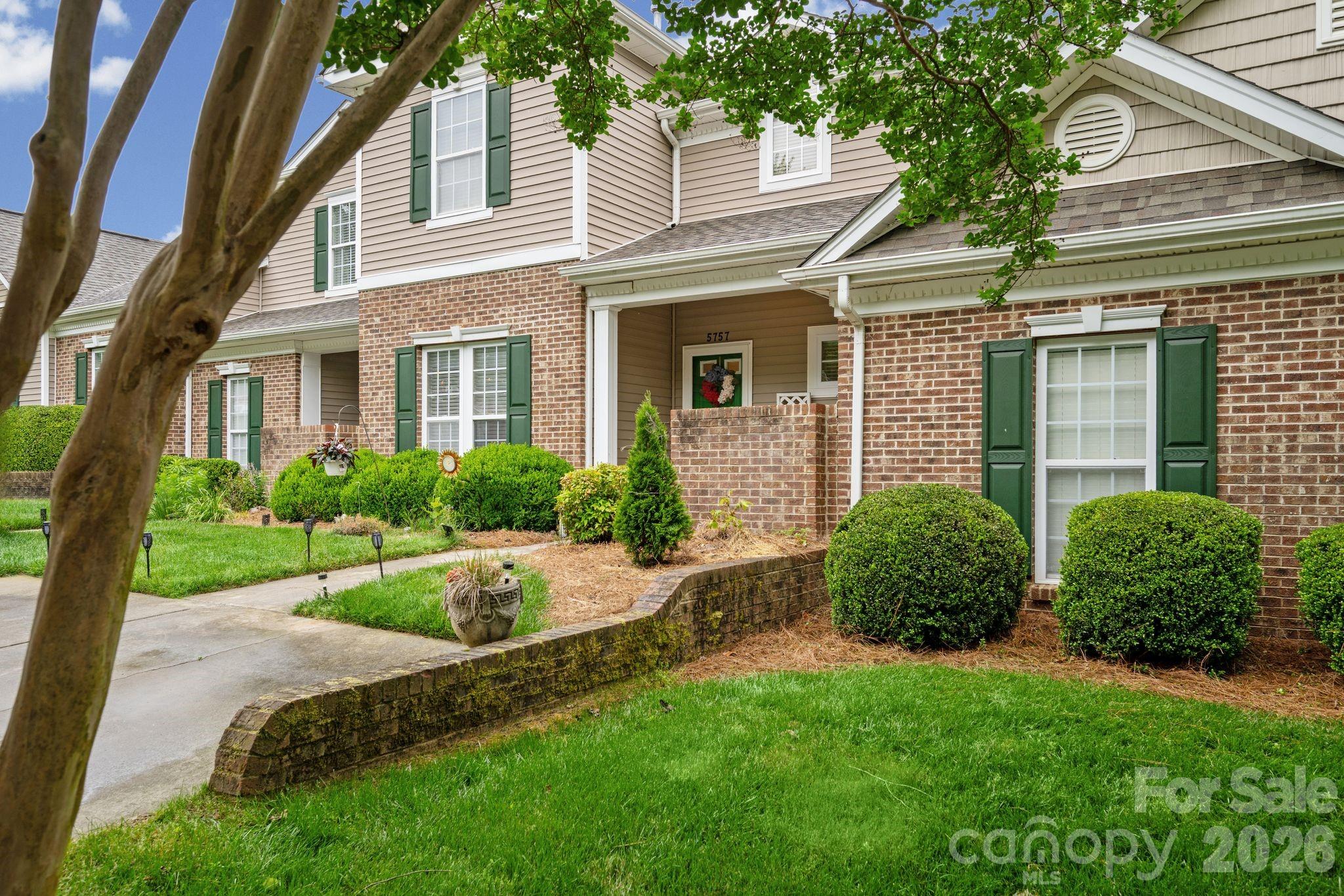5757 Fox Ridge Lane Property Photo 35
