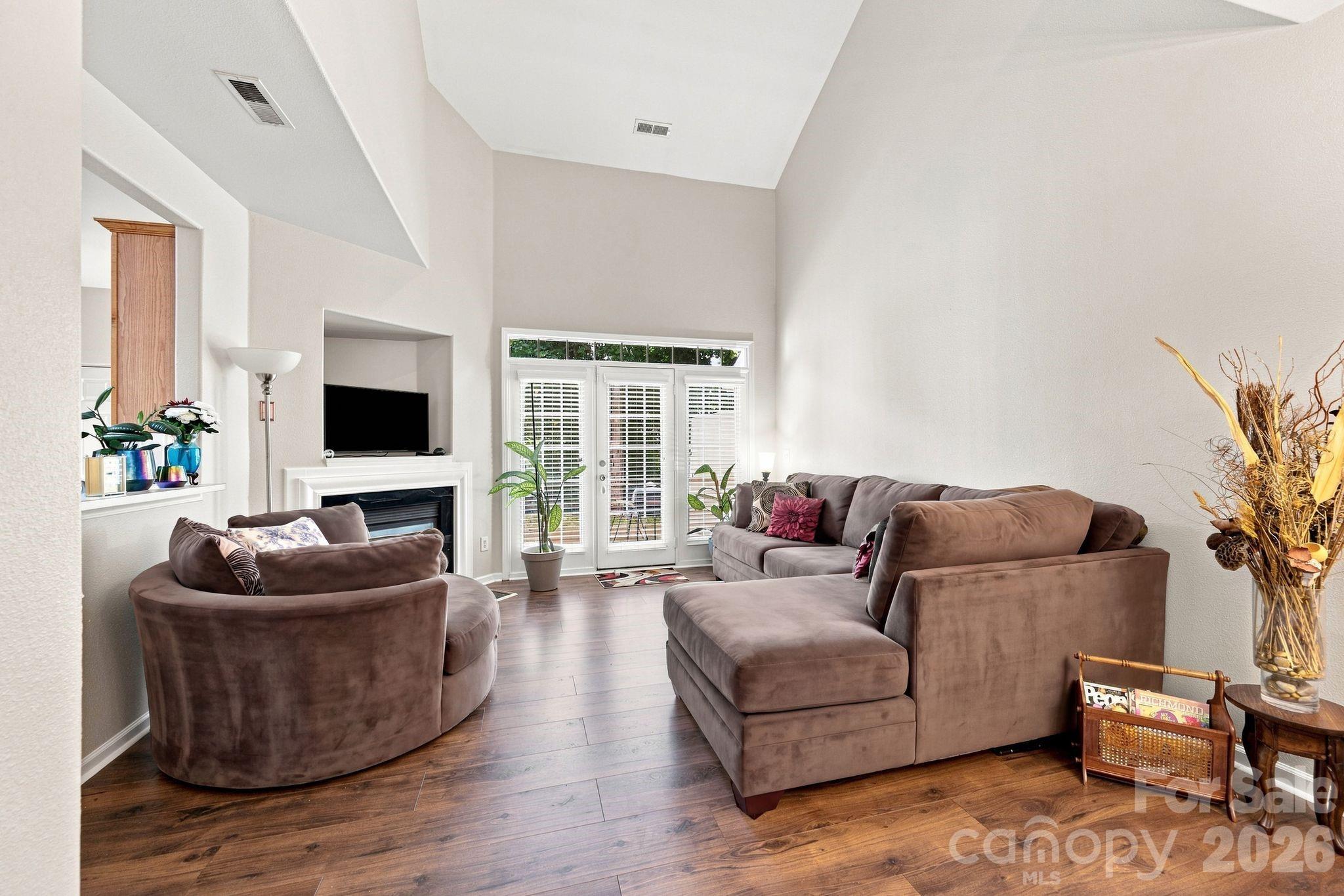 5757 Fox Ridge Lane Property Photo 44