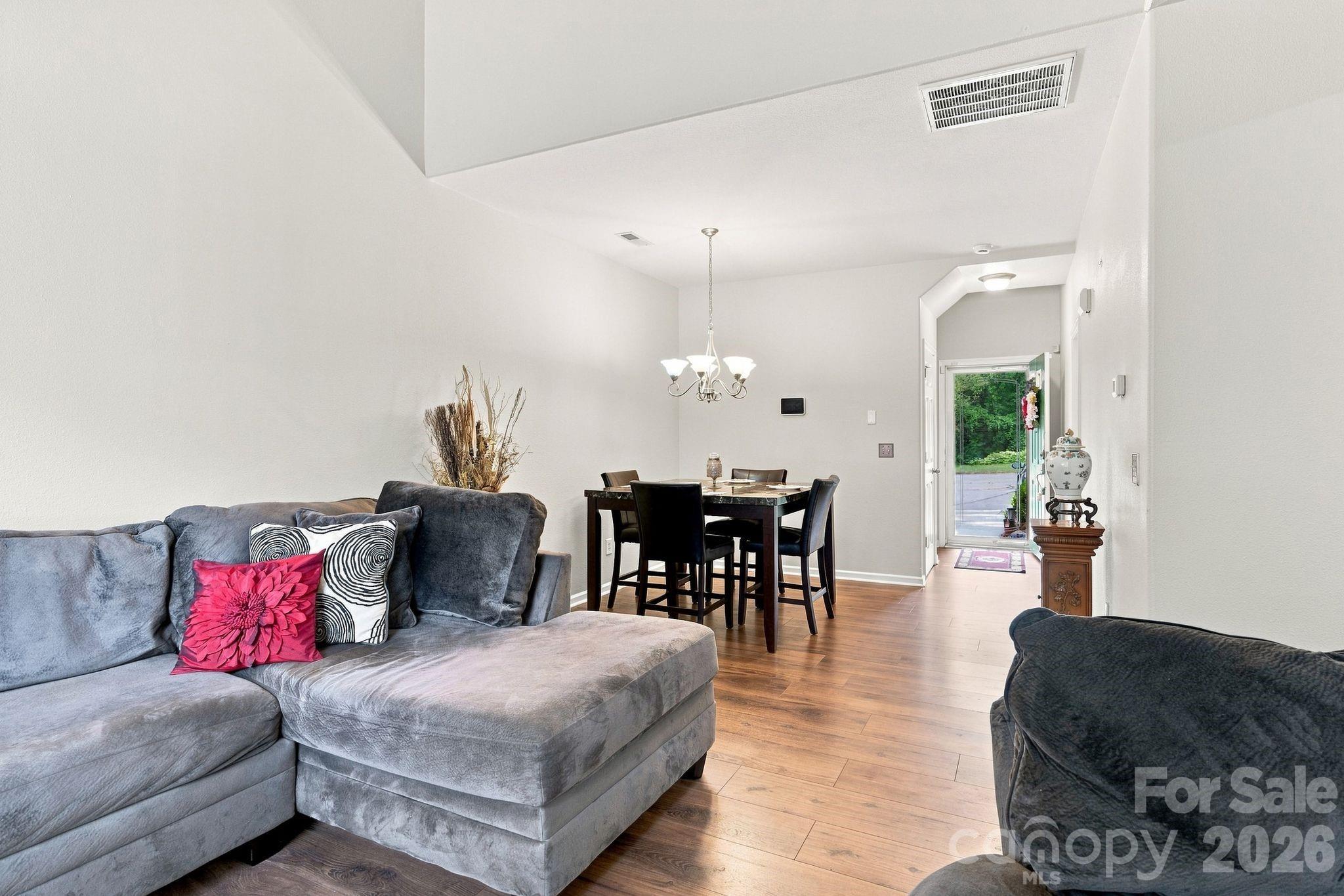 5757 Fox Ridge Lane Property Photo 47