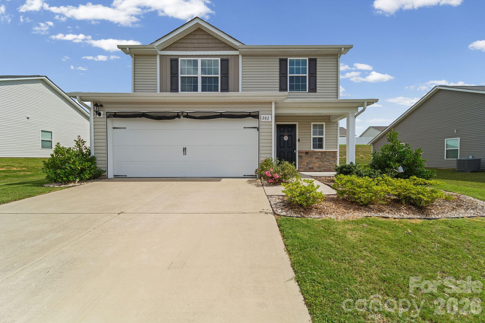 282 Aubrey Woods Drive Property Photo 1