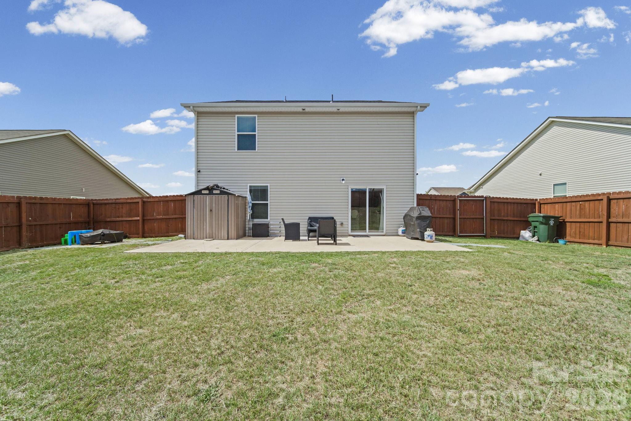282 Aubrey Woods Drive Property Photo 41
