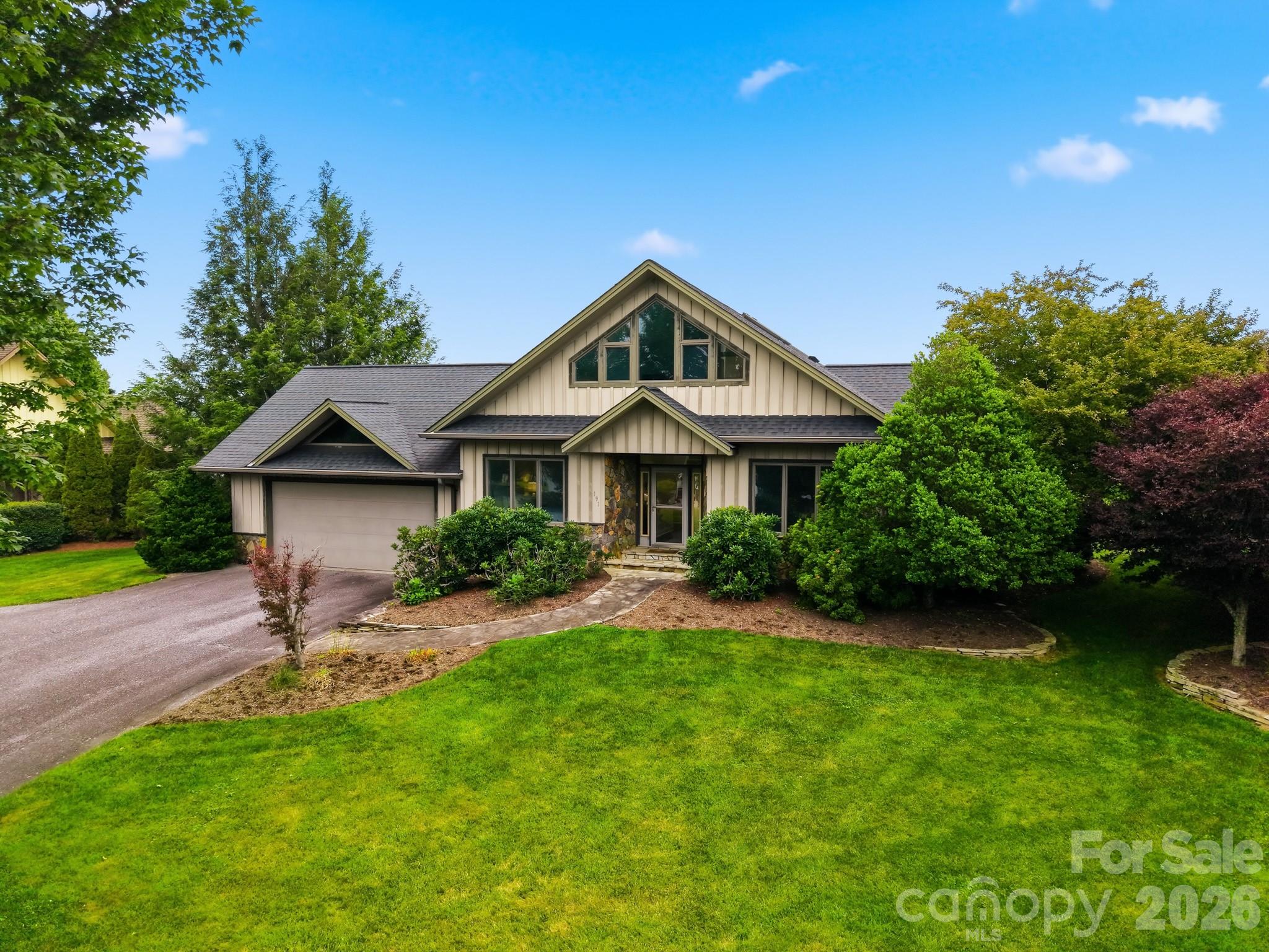 191 Charter Ridge 11 & 12