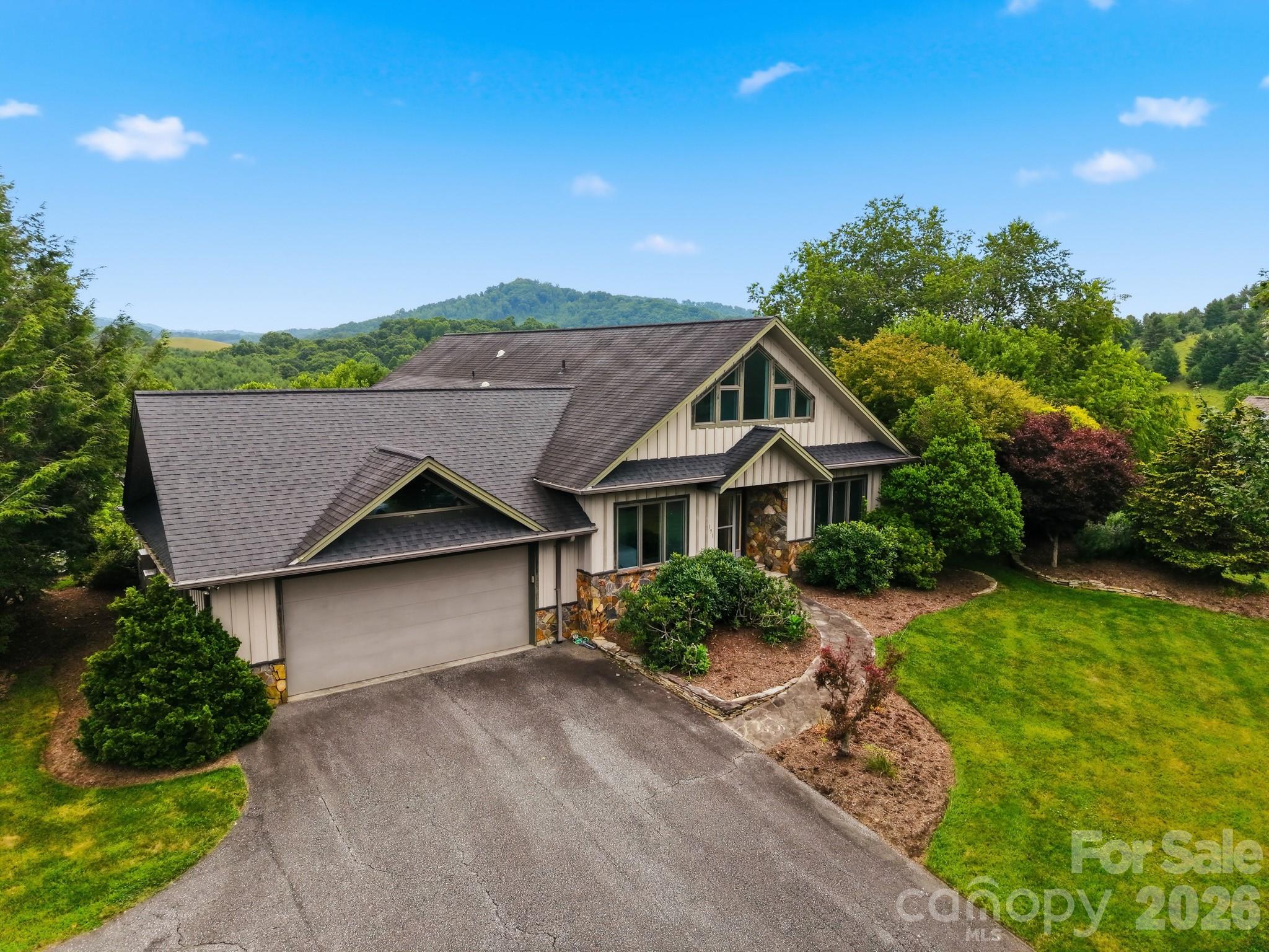 191 Charter Ridge 11 & 12 Property Photo 2