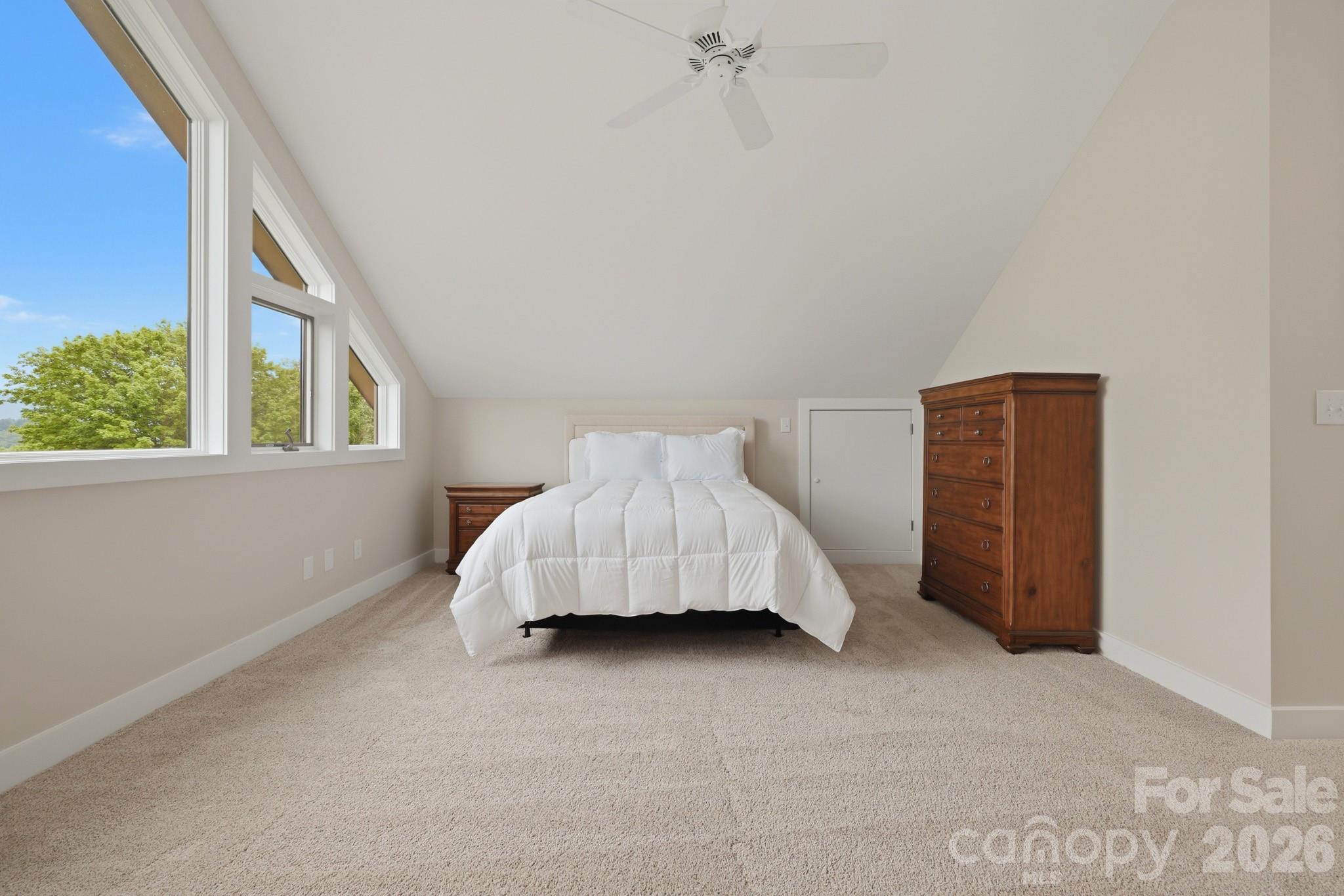 191 Charter Ridge 11 & 12 Property Photo 24