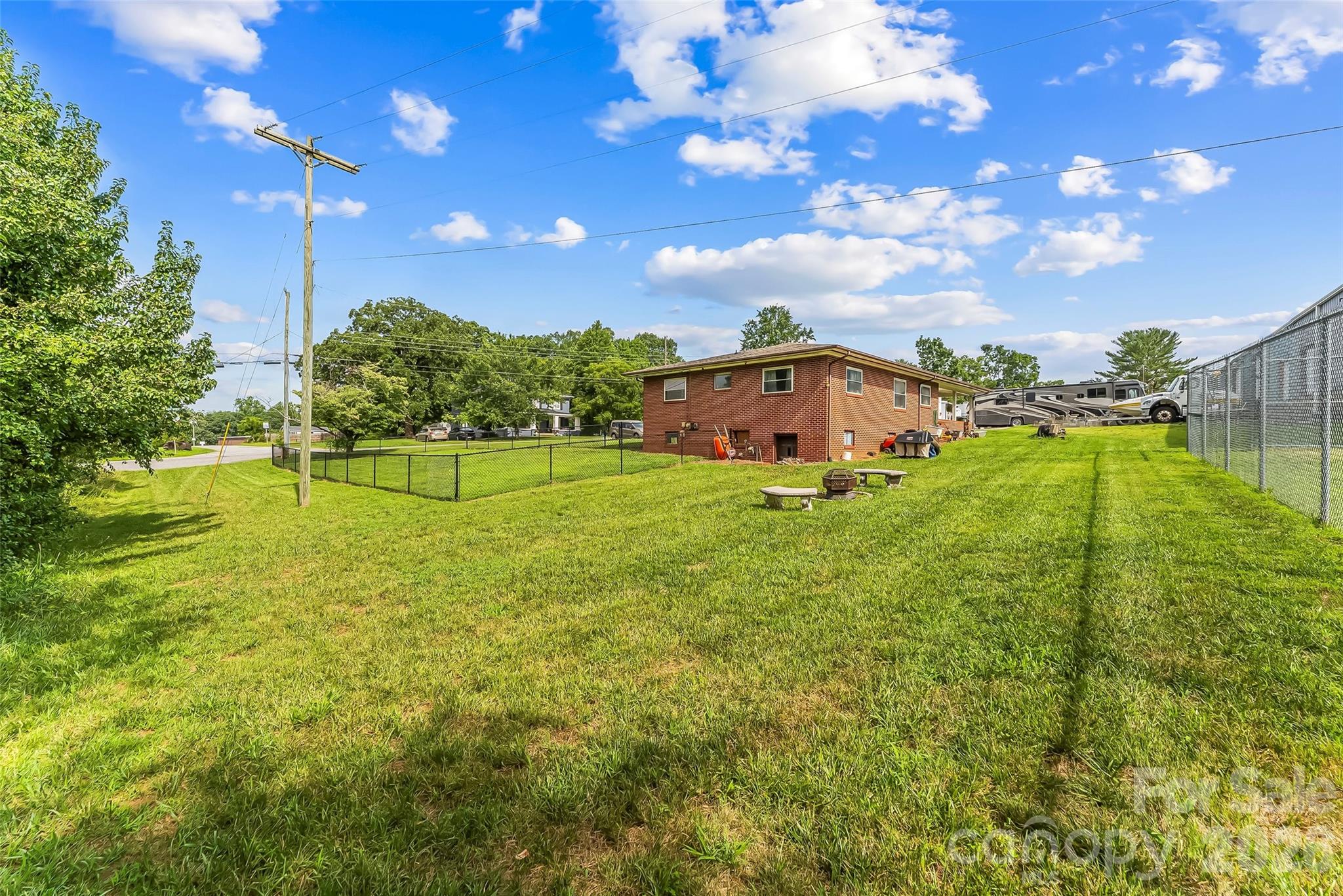 691 Central Street Property Photo 20