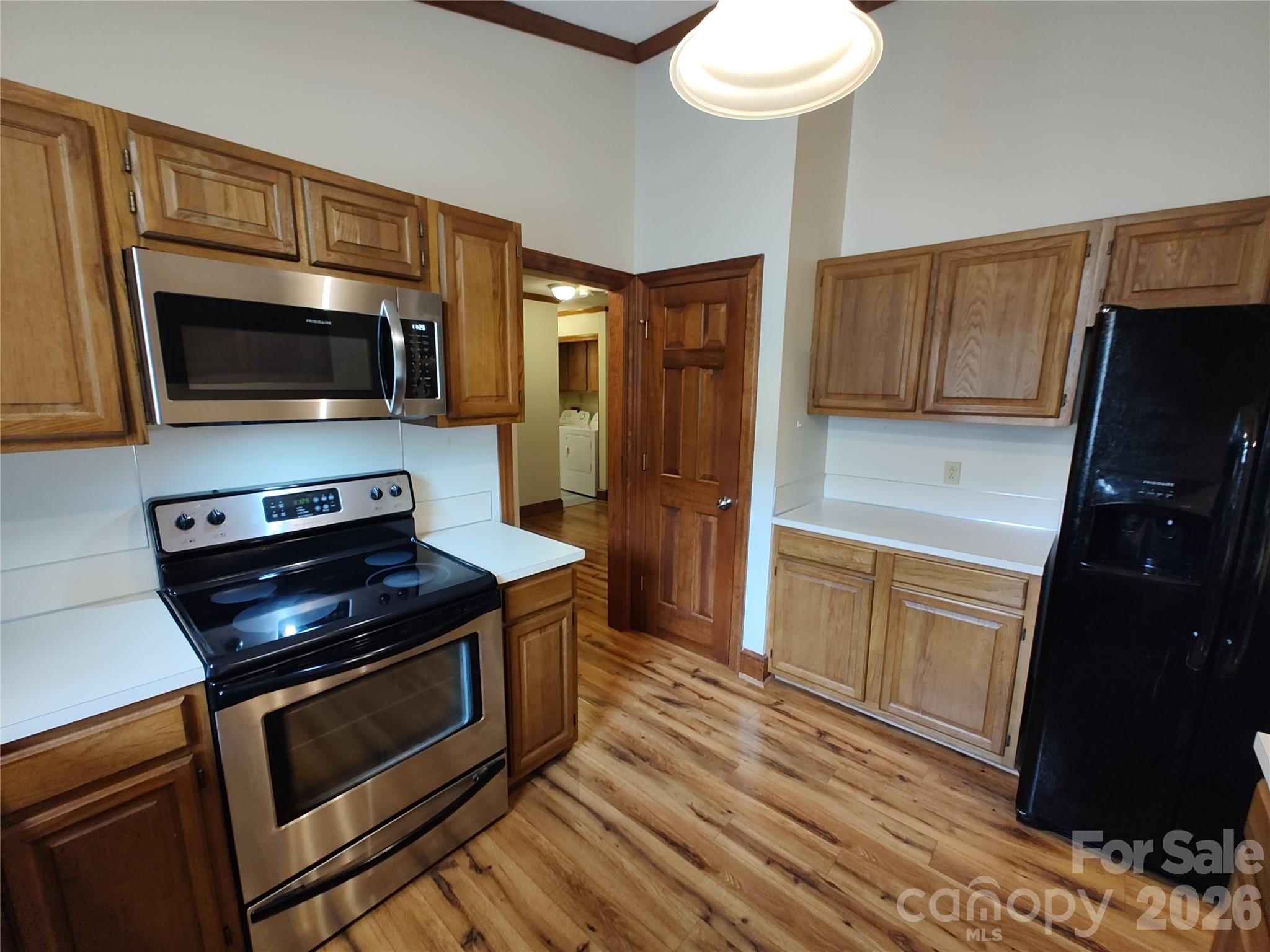 104 Swaim Court Property Photo 6